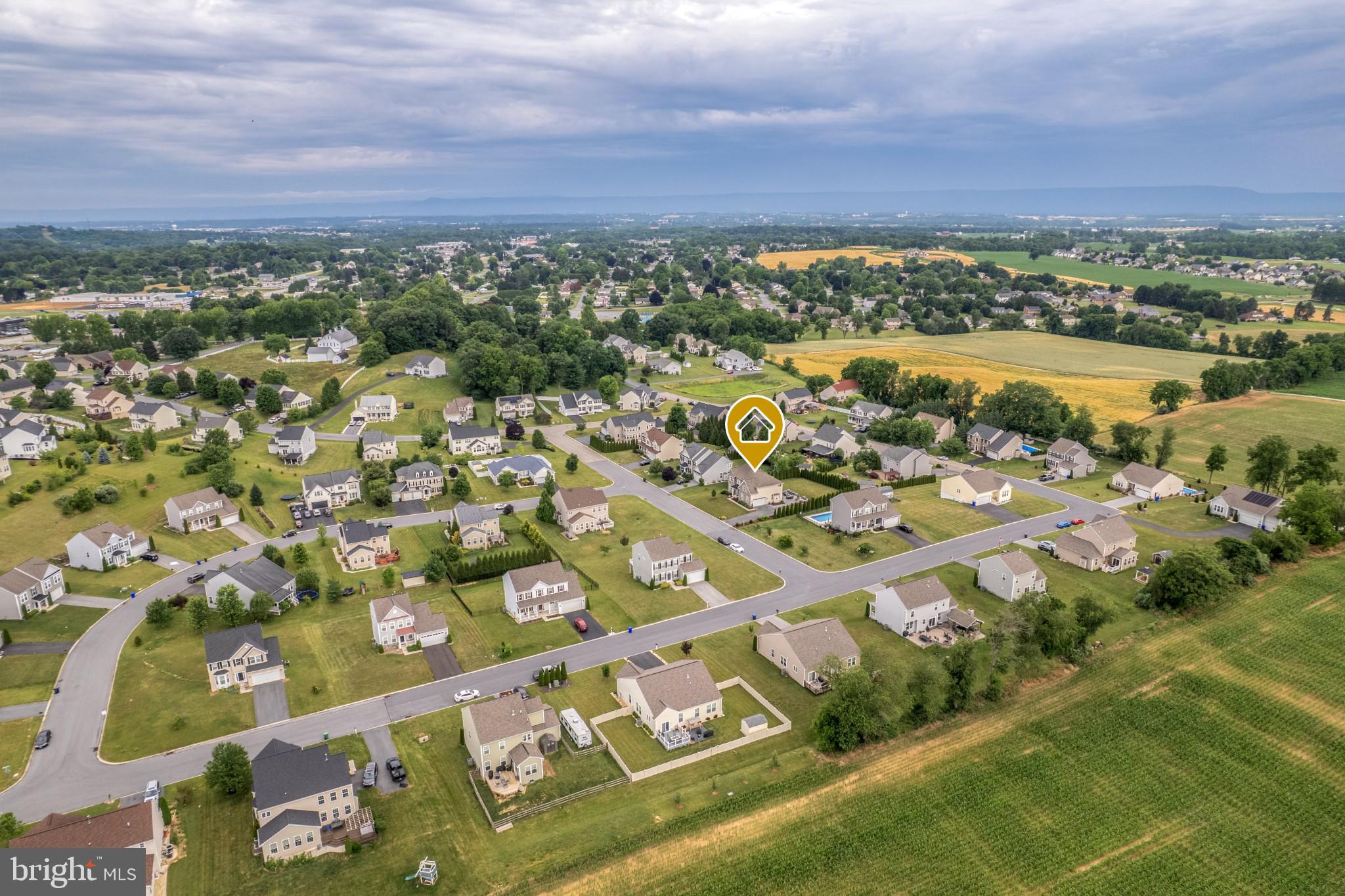 SADDLE RIDGE ESTATES - Residential