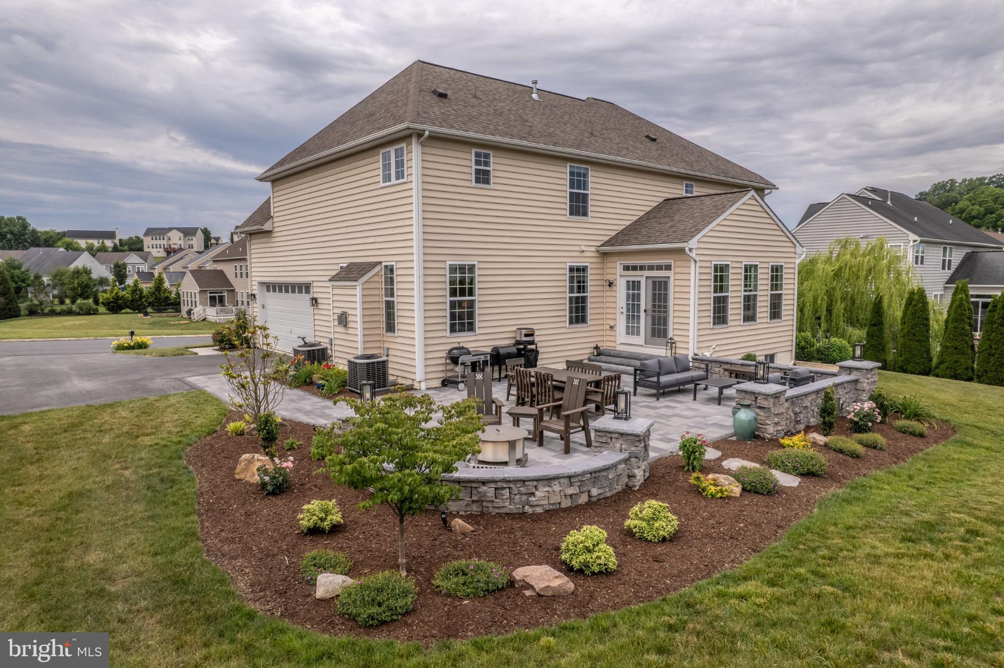 SADDLE RIDGE ESTATES - Residential