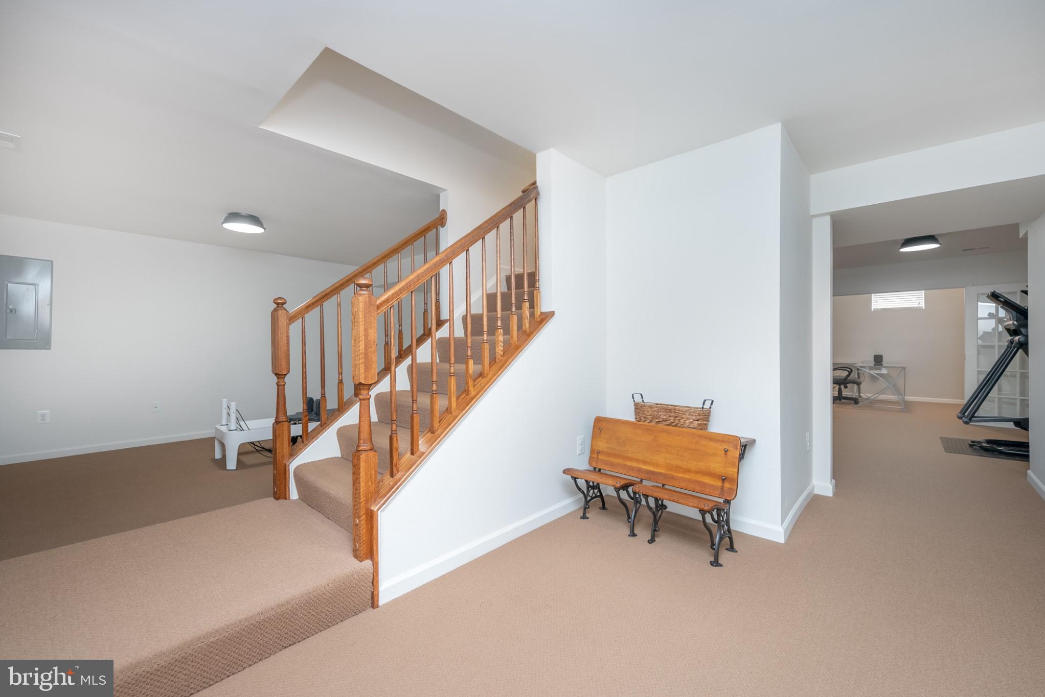 SADDLE RIDGE ESTATES - Residential