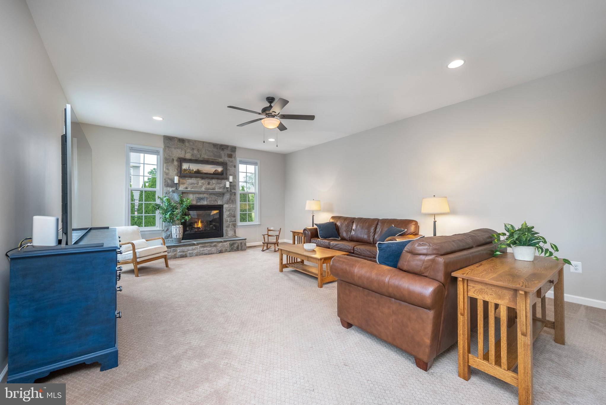 SADDLE RIDGE ESTATES - Residential