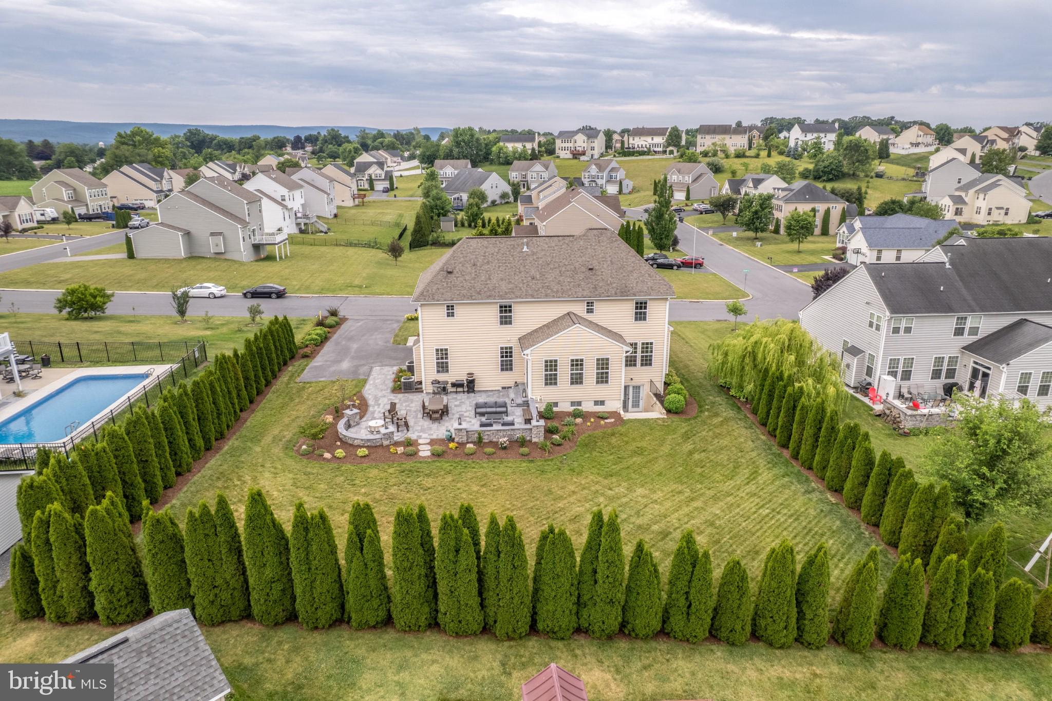 SADDLE RIDGE ESTATES - Residential