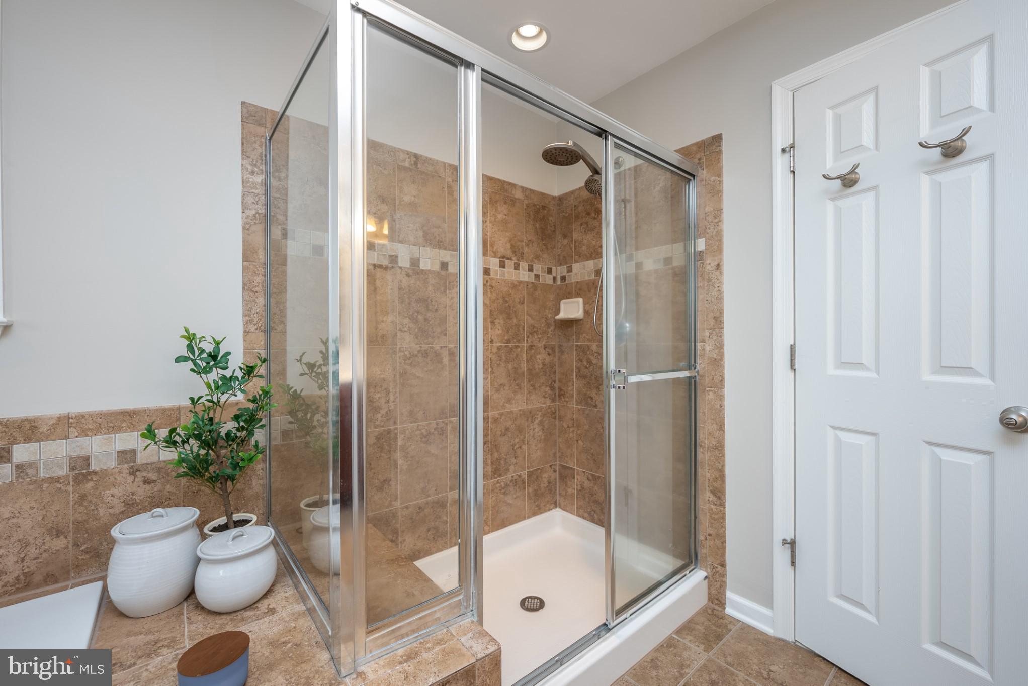 SADDLE RIDGE ESTATES - Residential
