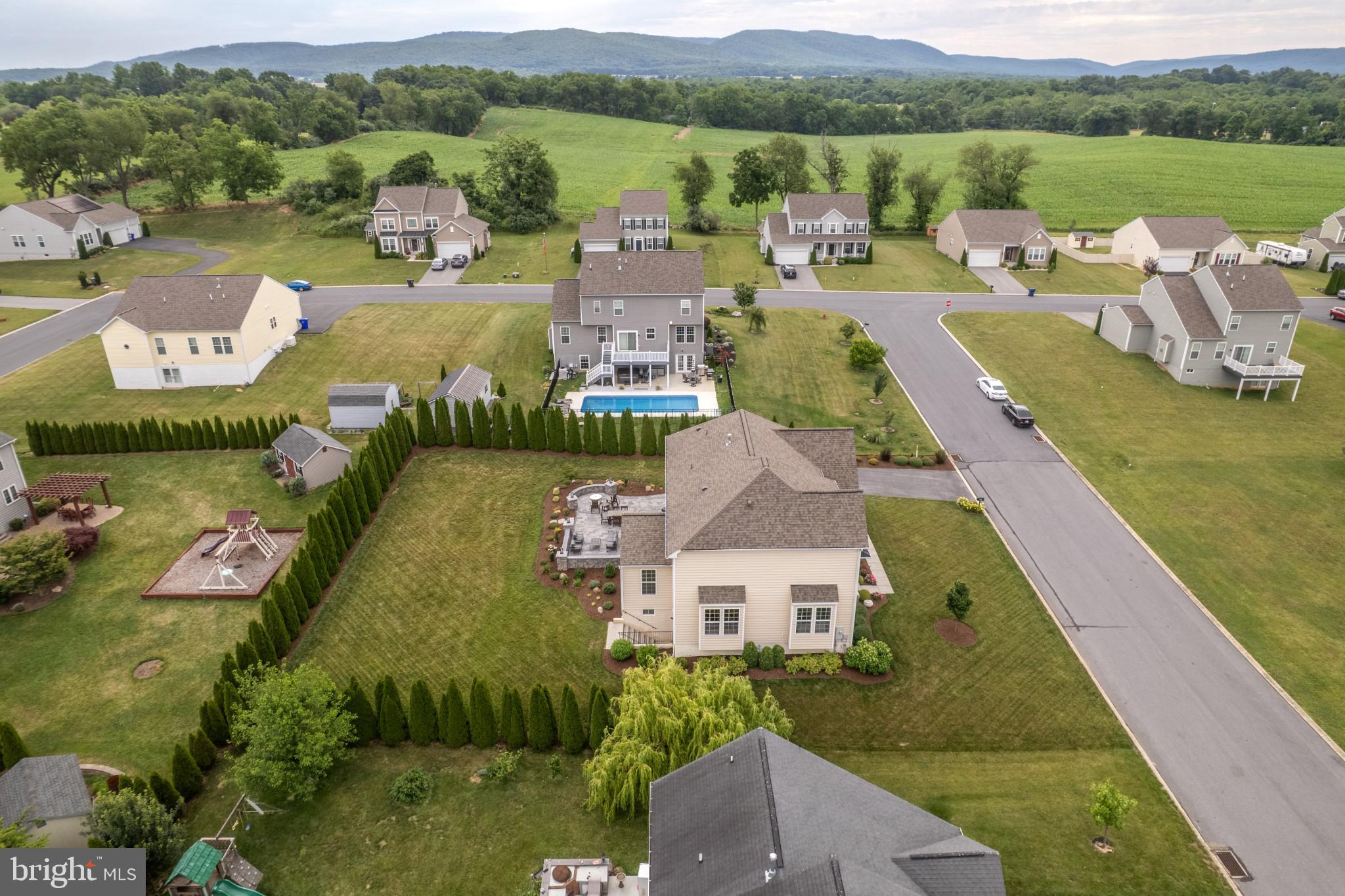 SADDLE RIDGE ESTATES - Residential