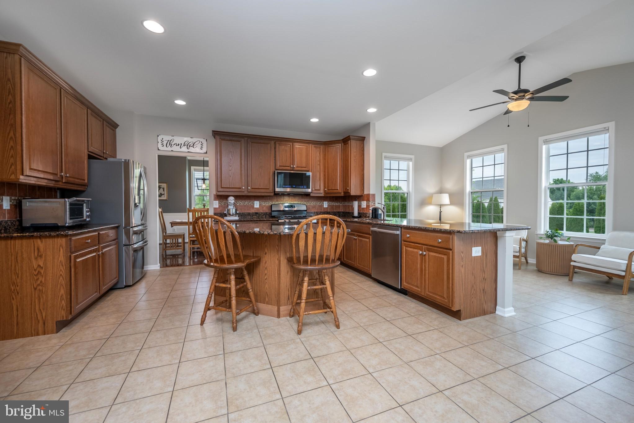 SADDLE RIDGE ESTATES - Residential