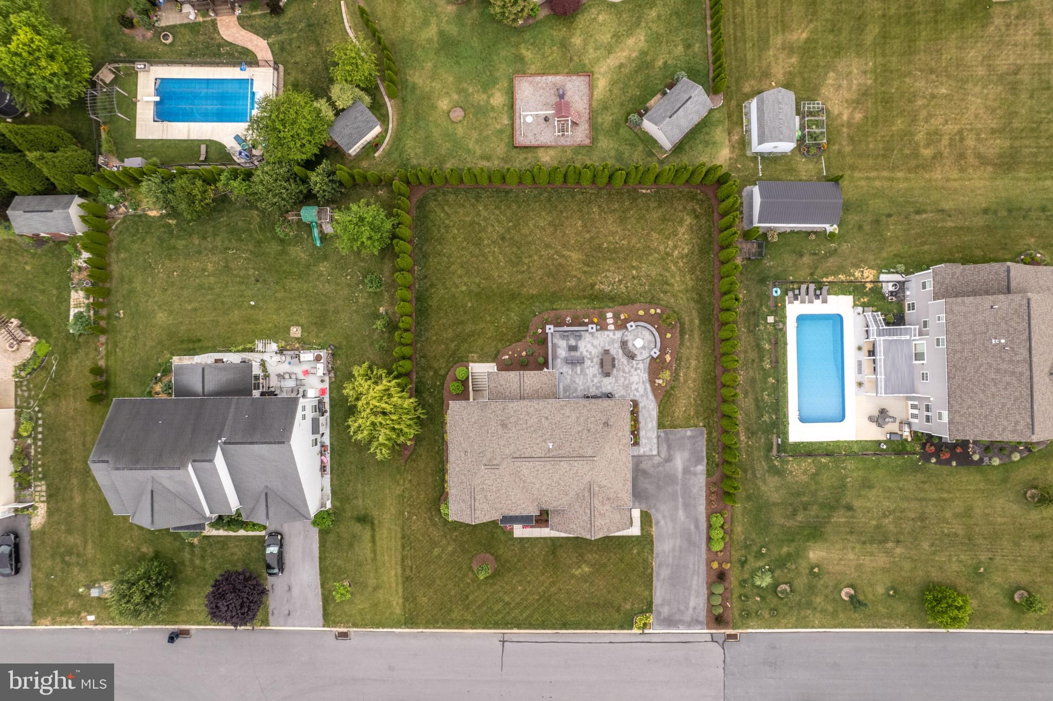 SADDLE RIDGE ESTATES - Residential