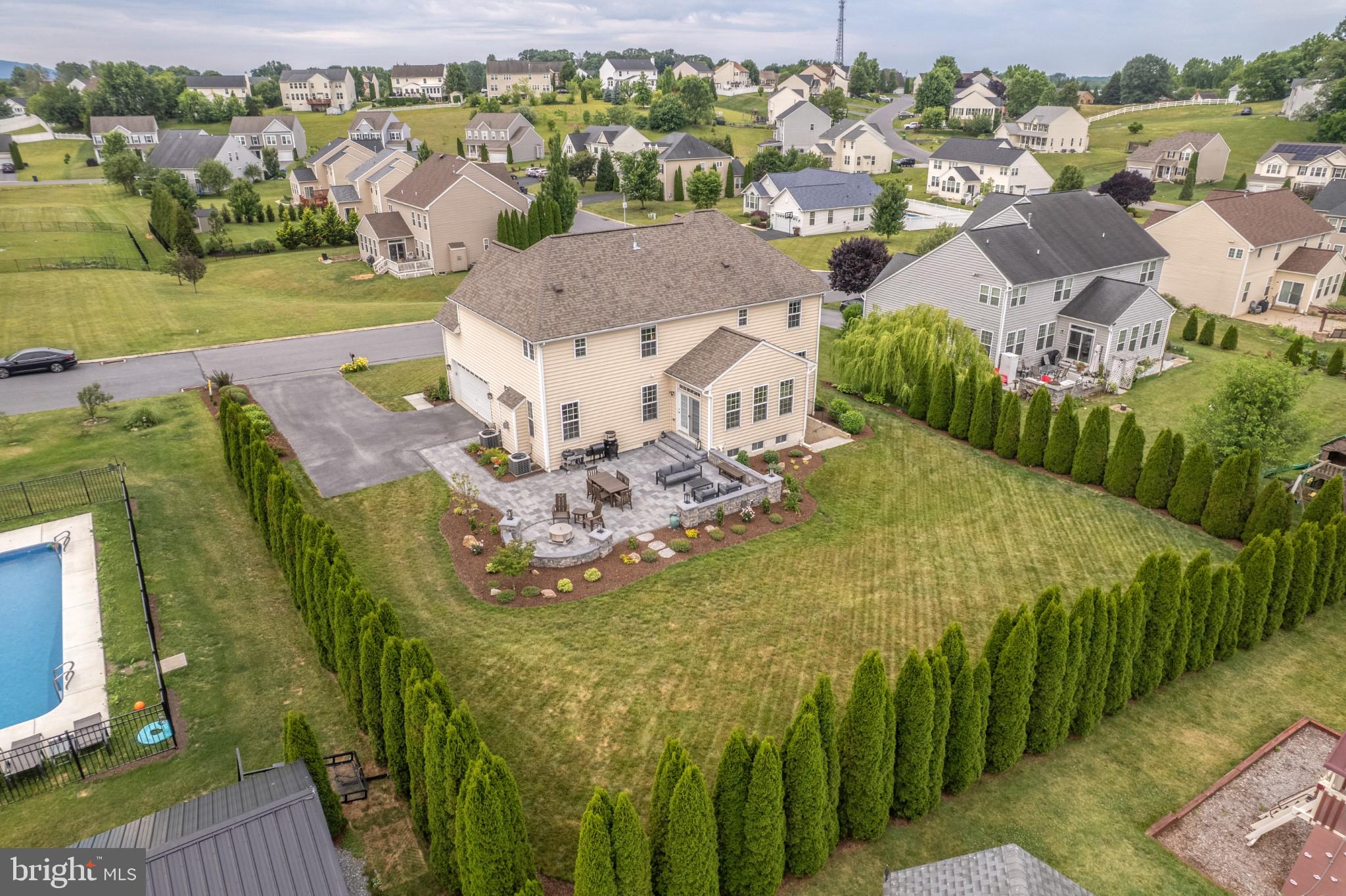 SADDLE RIDGE ESTATES - Residential
