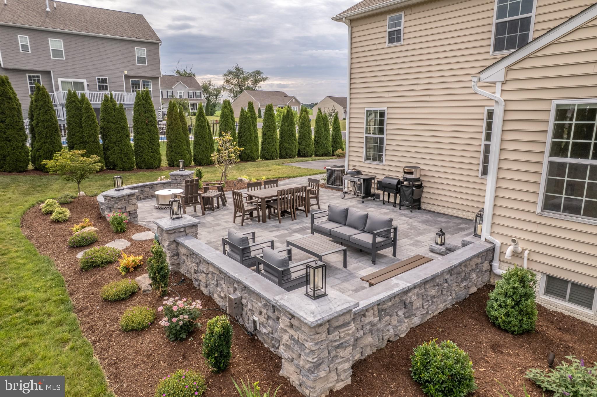SADDLE RIDGE ESTATES - Residential
