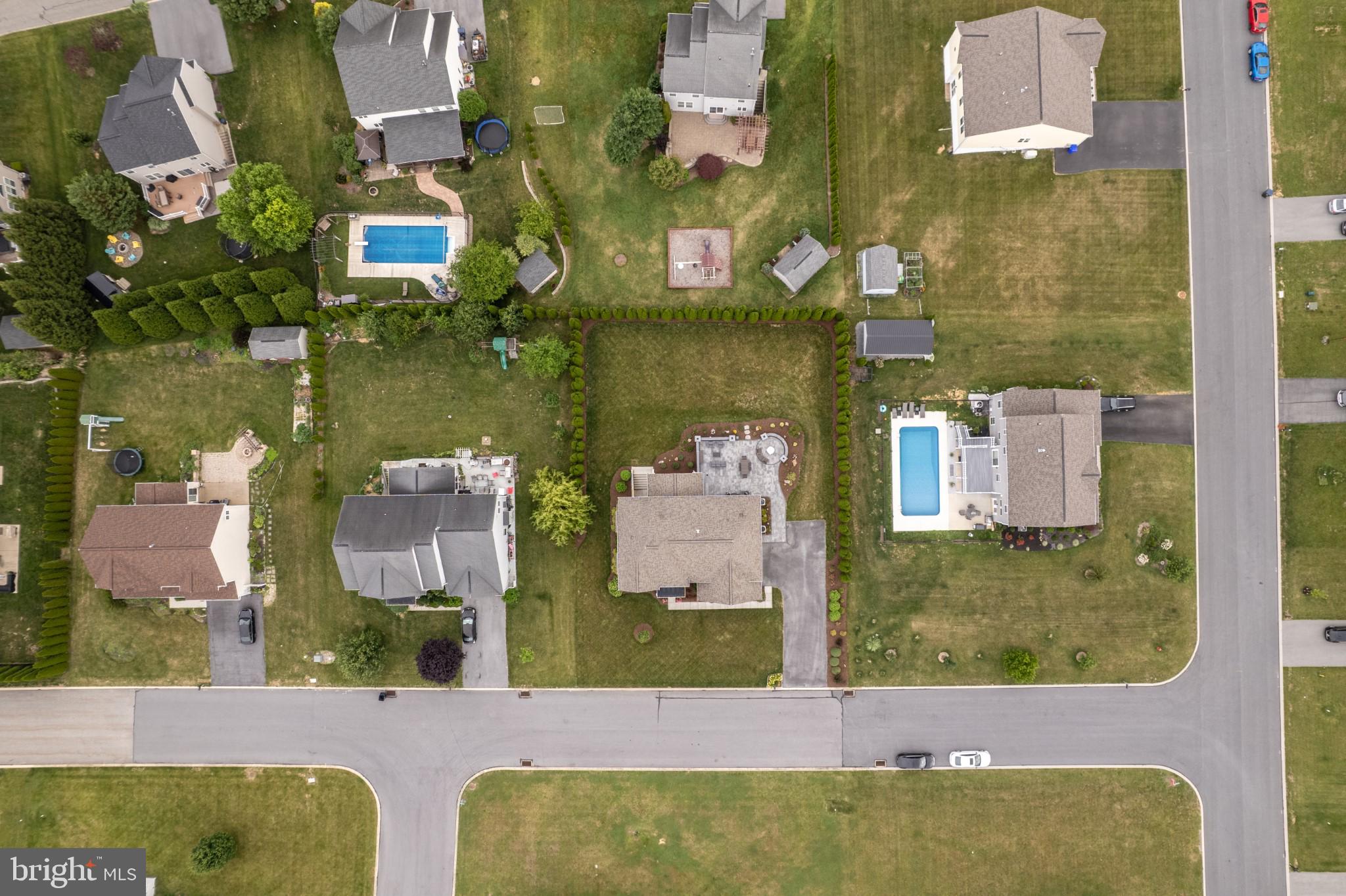 SADDLE RIDGE ESTATES - Residential