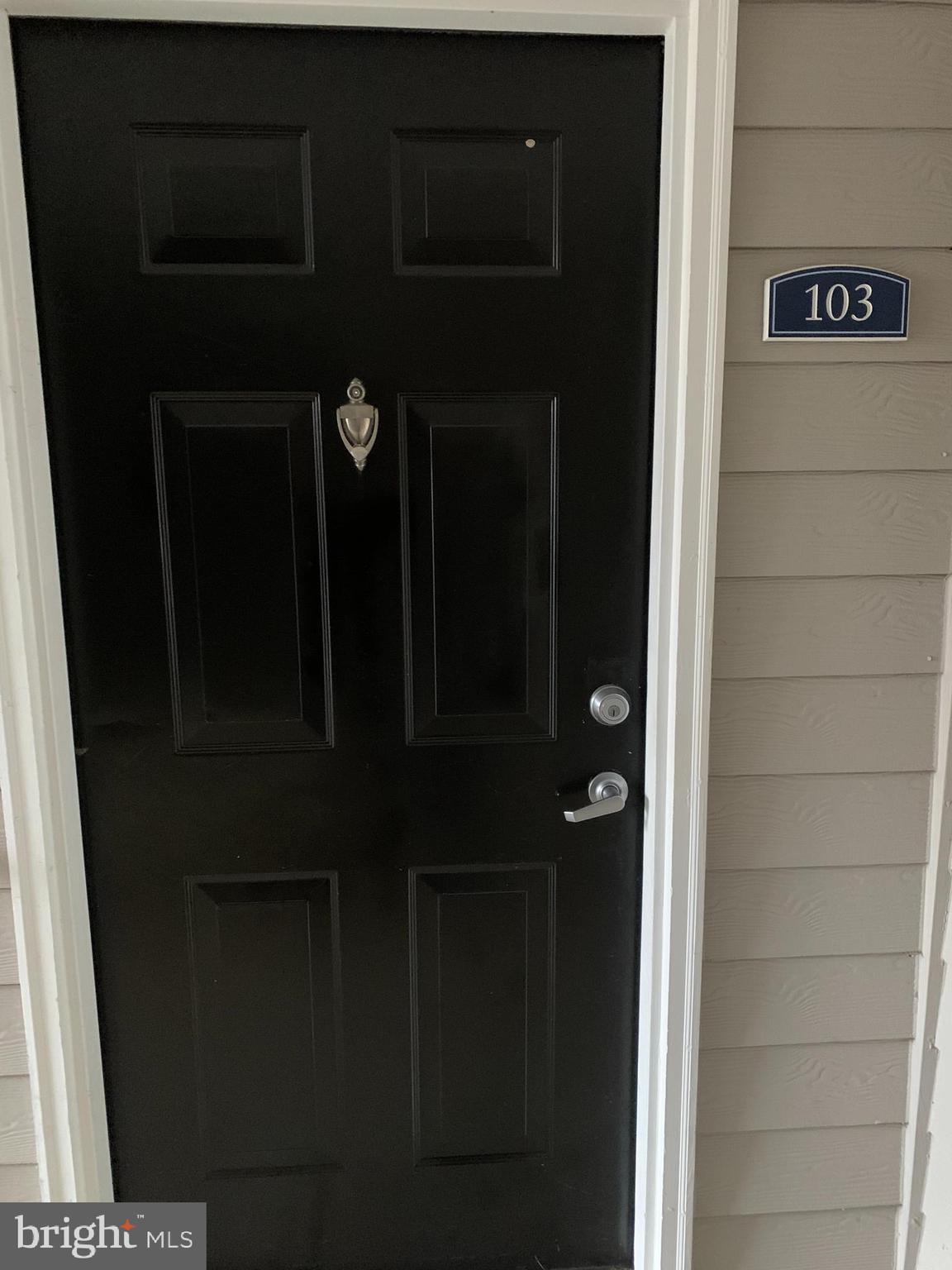 PARKSIDE AT EAGLE'S LANDING - Residential