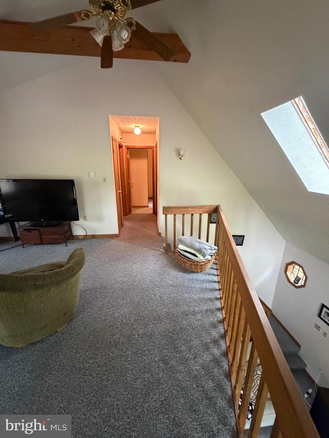 ARROWHEAD LAKE - Residential