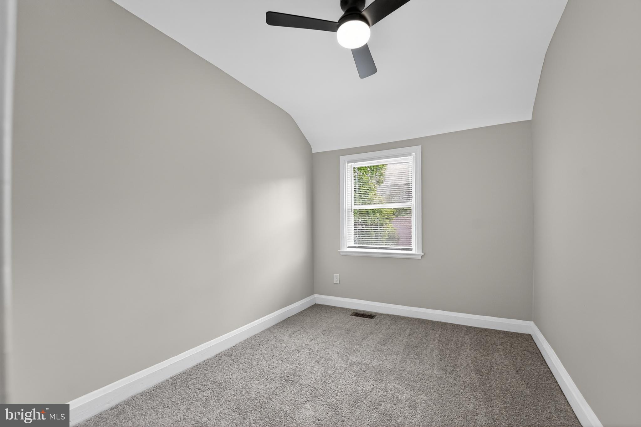 ROGNEL HEIGHTS - Residential