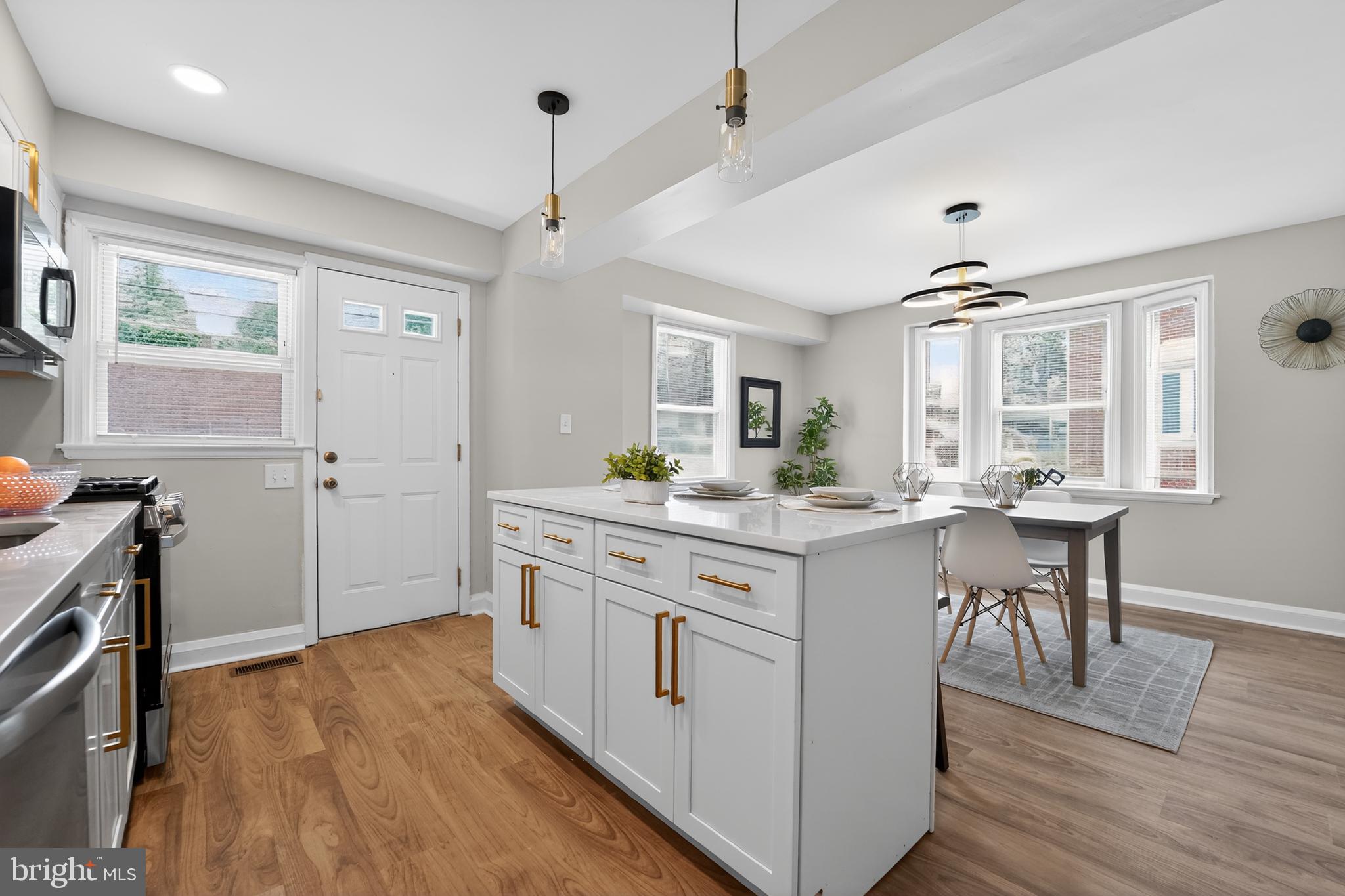 ROGNEL HEIGHTS - Residential