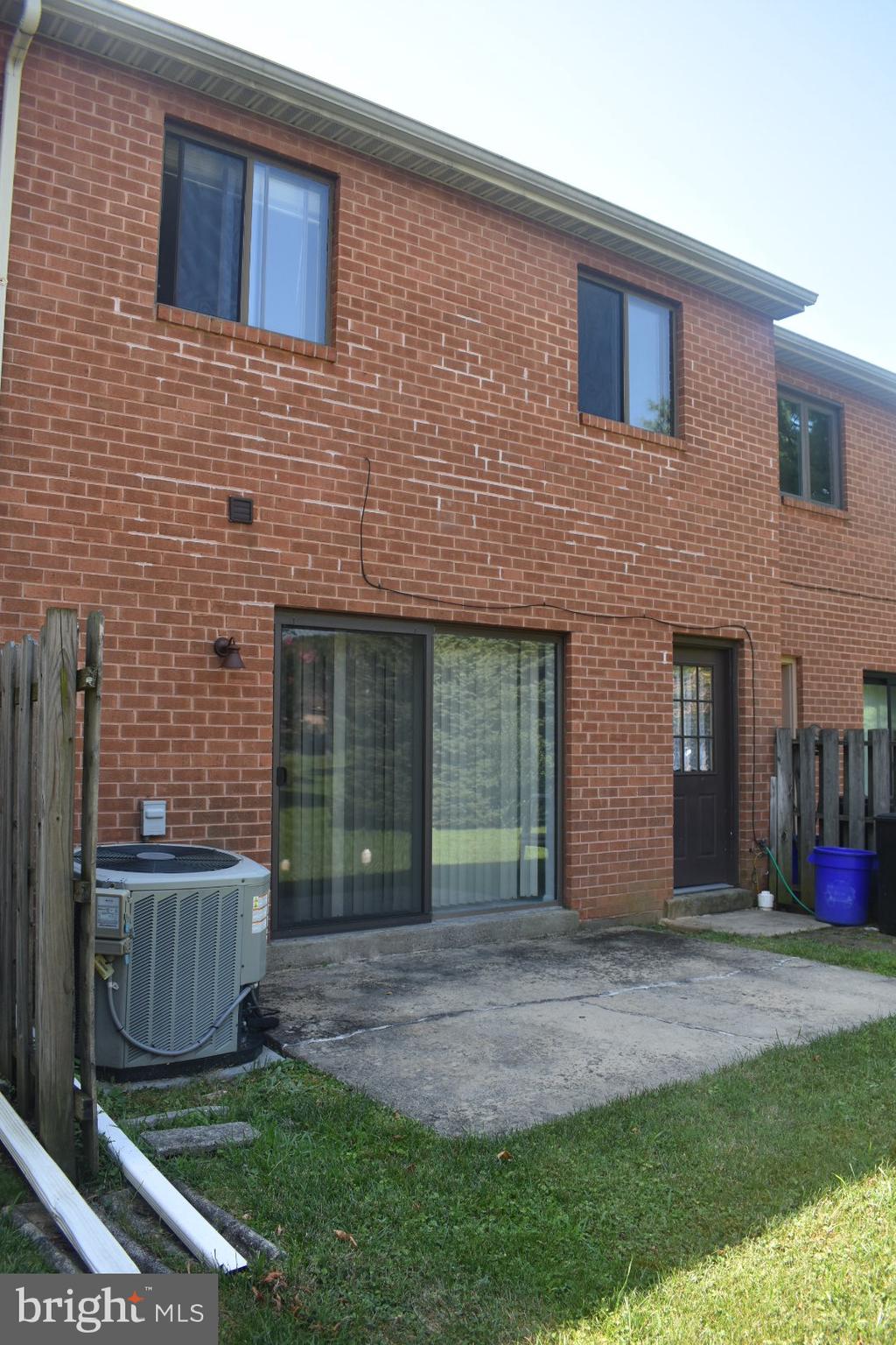 RHONDDA - Residential