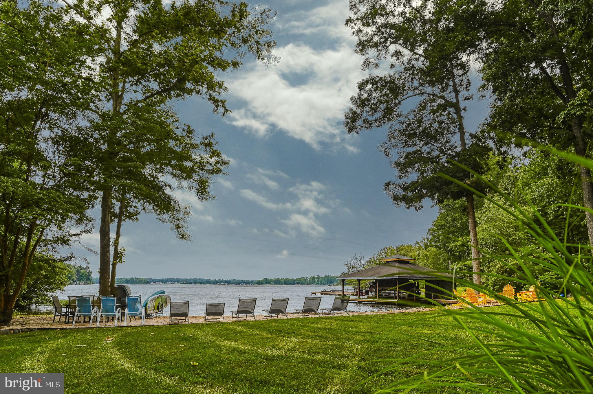 ROCKLAND CREEK ESTATES - Residential