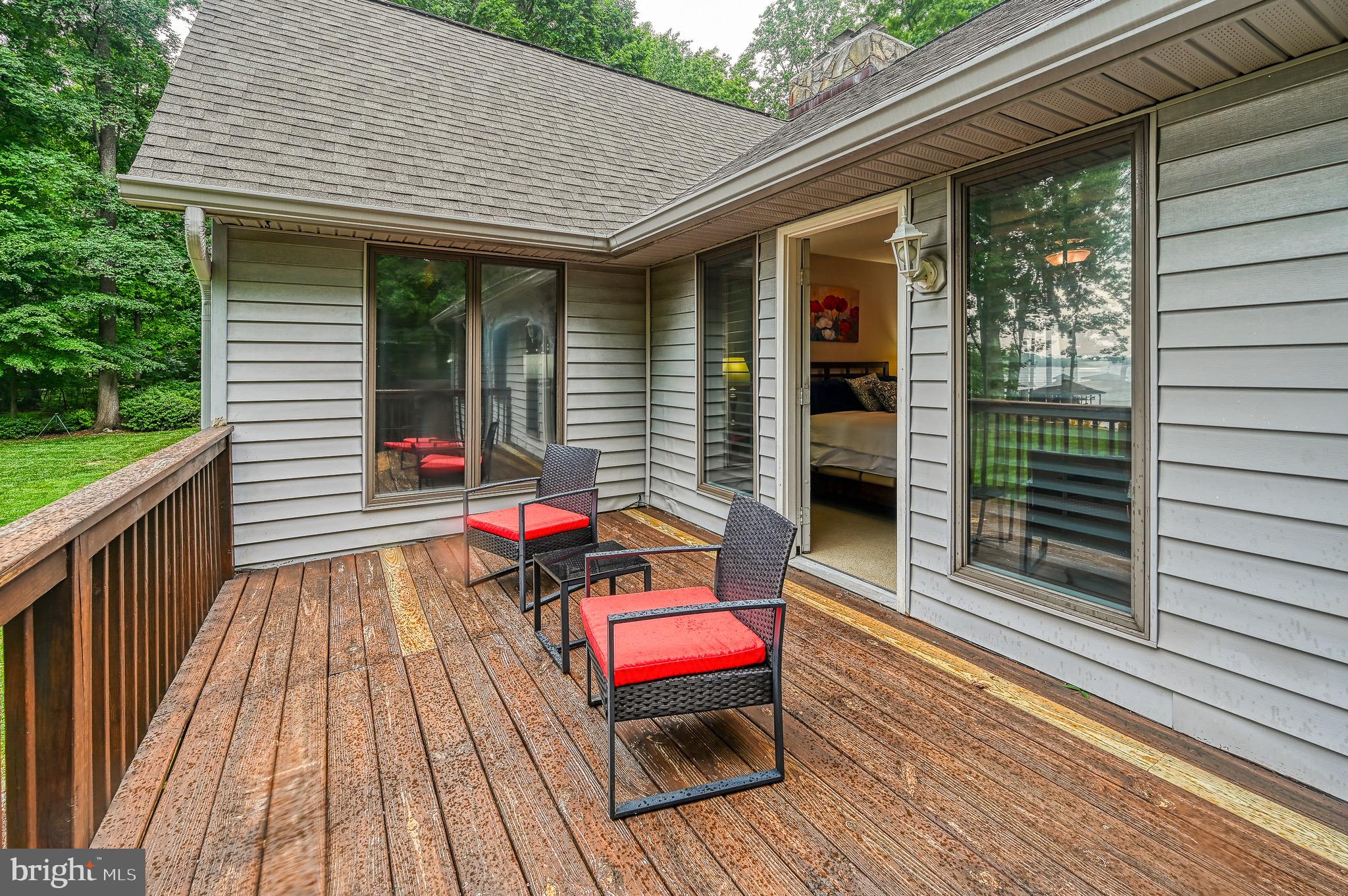 ROCKLAND CREEK ESTATES - Residential