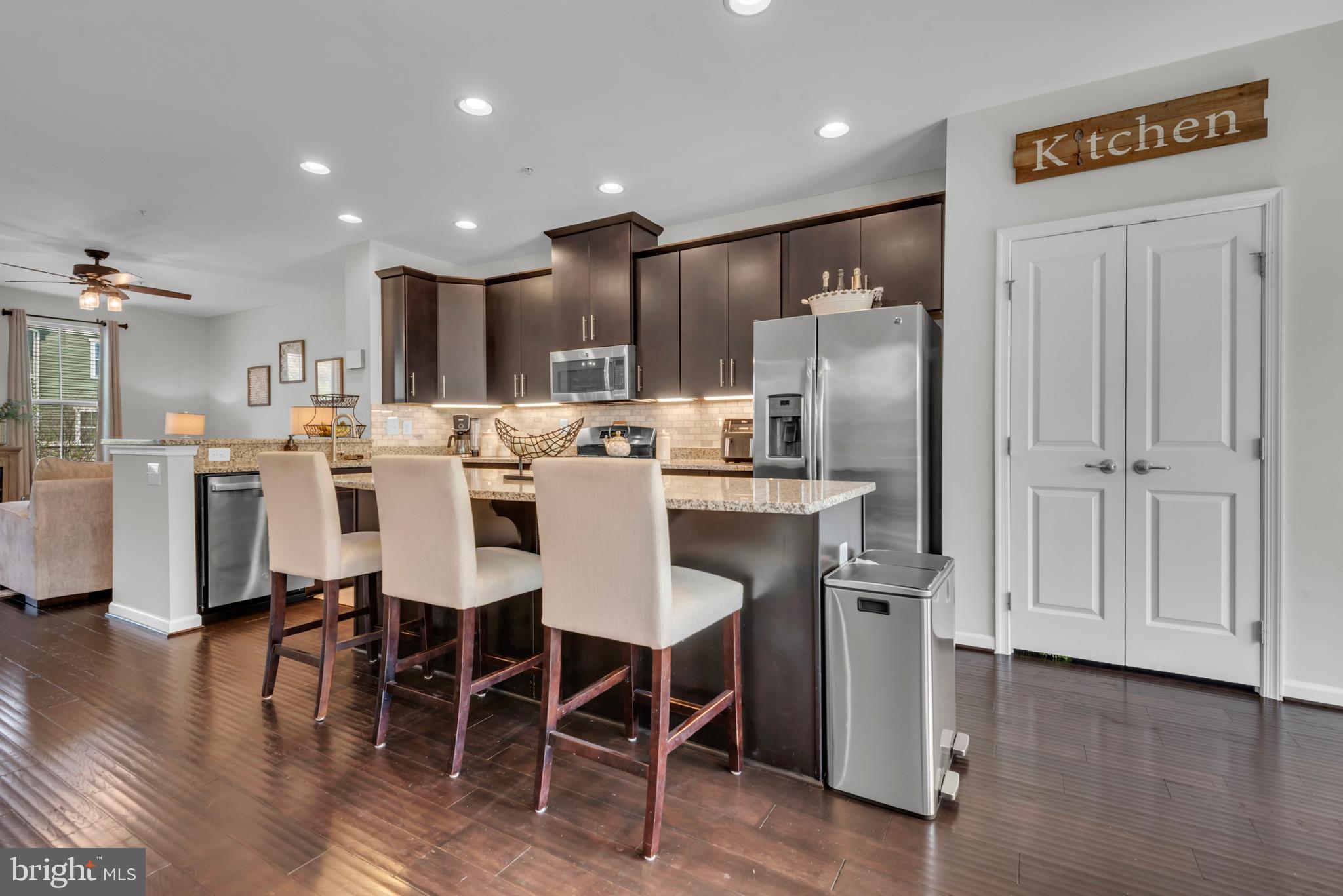 CREEKSIDE VILLAGE - Residential