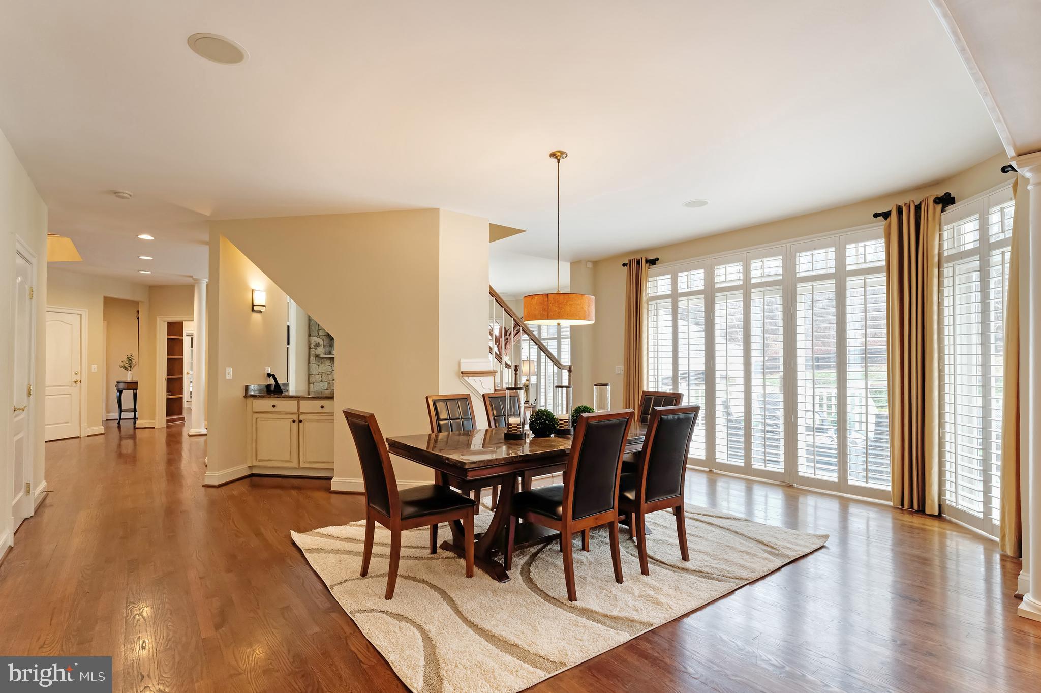 BEACON HILL - Residential