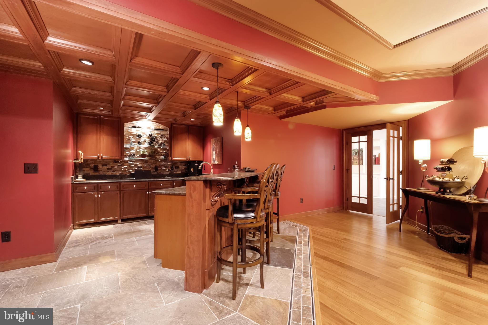BEACON HILL - Residential