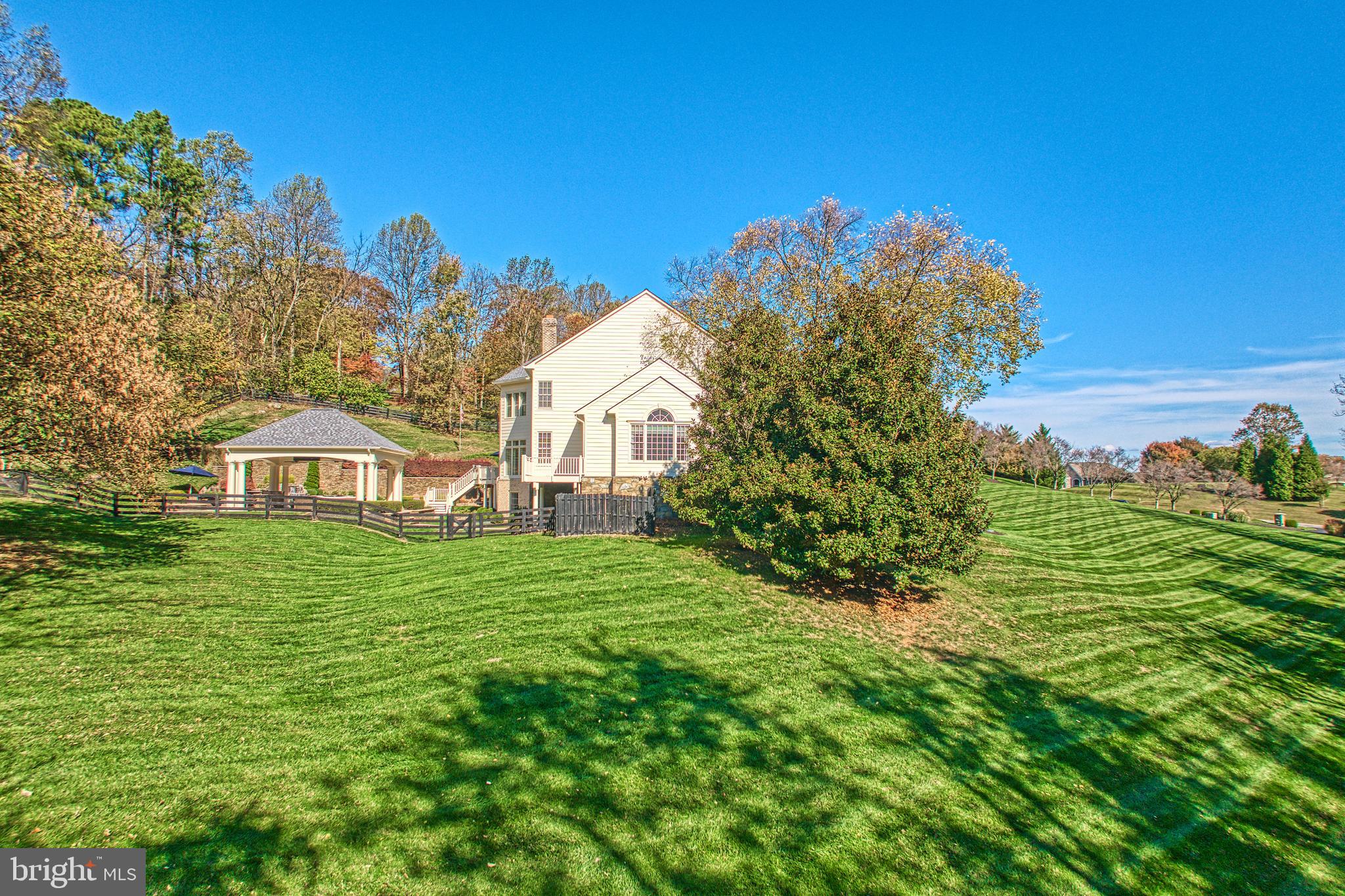 BEACON HILL - Residential