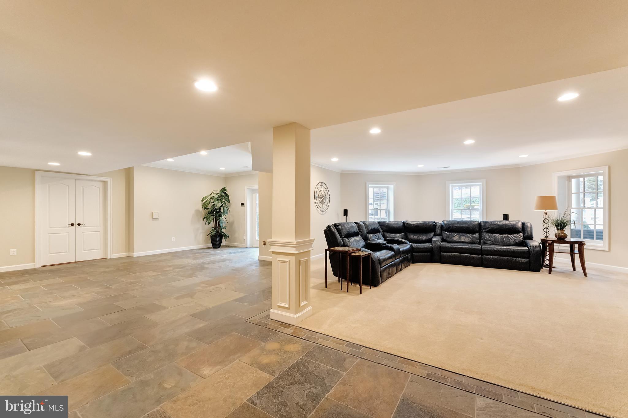 BEACON HILL - Residential