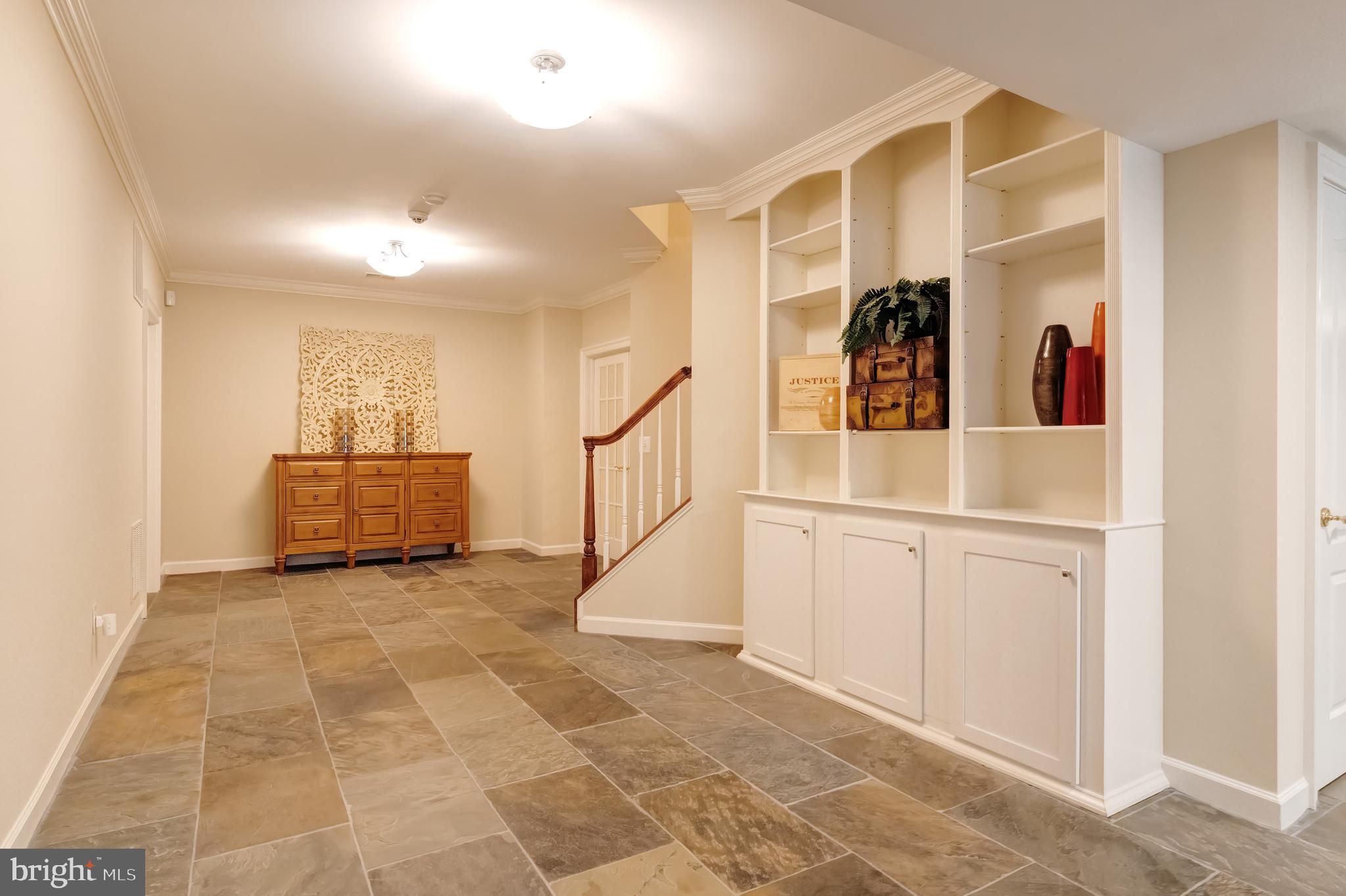BEACON HILL - Residential