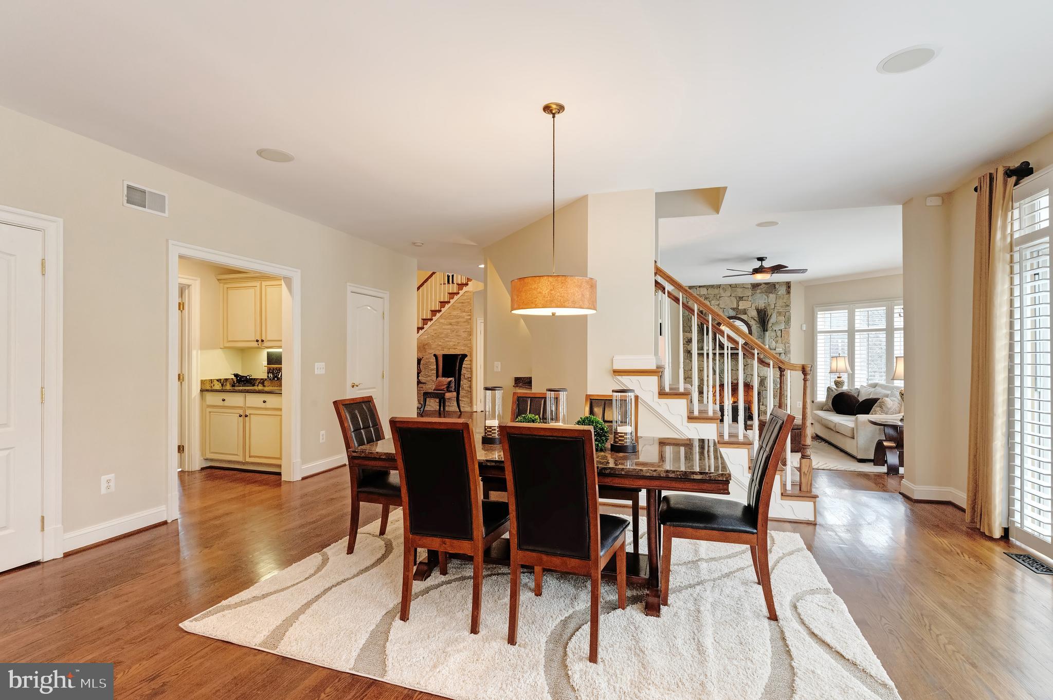 BEACON HILL - Residential