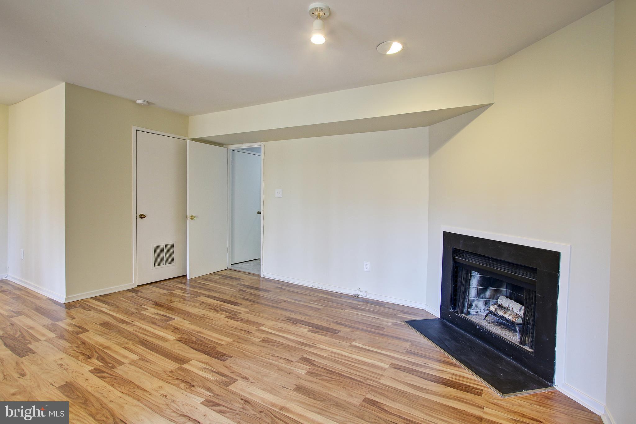 TIMBERLAWN - Residential