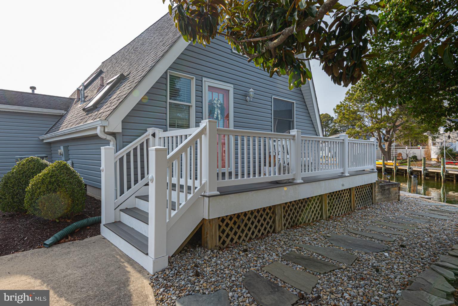 CAPE ISLE OF WIGHT - Residential