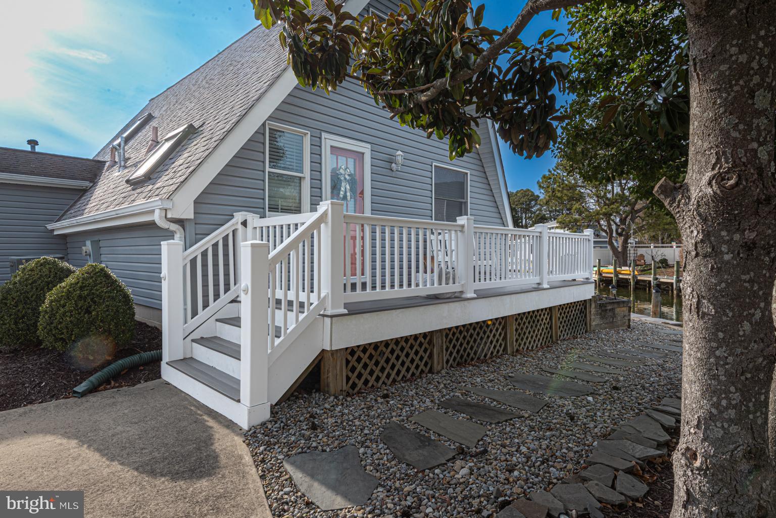 CAPE ISLE OF WIGHT - Residential
