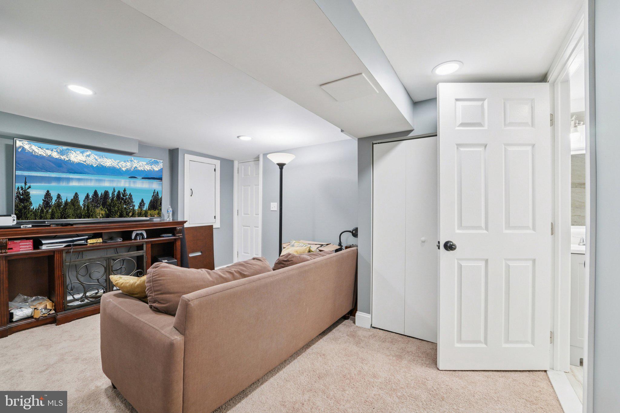 ALLENDALE - Residential