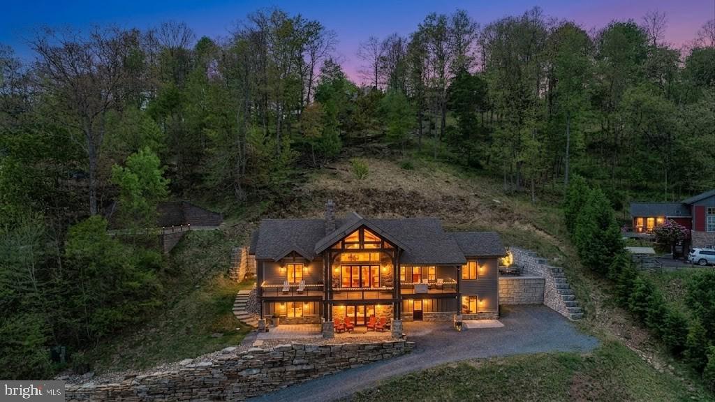 WATERSIDE AT WISP - Residential