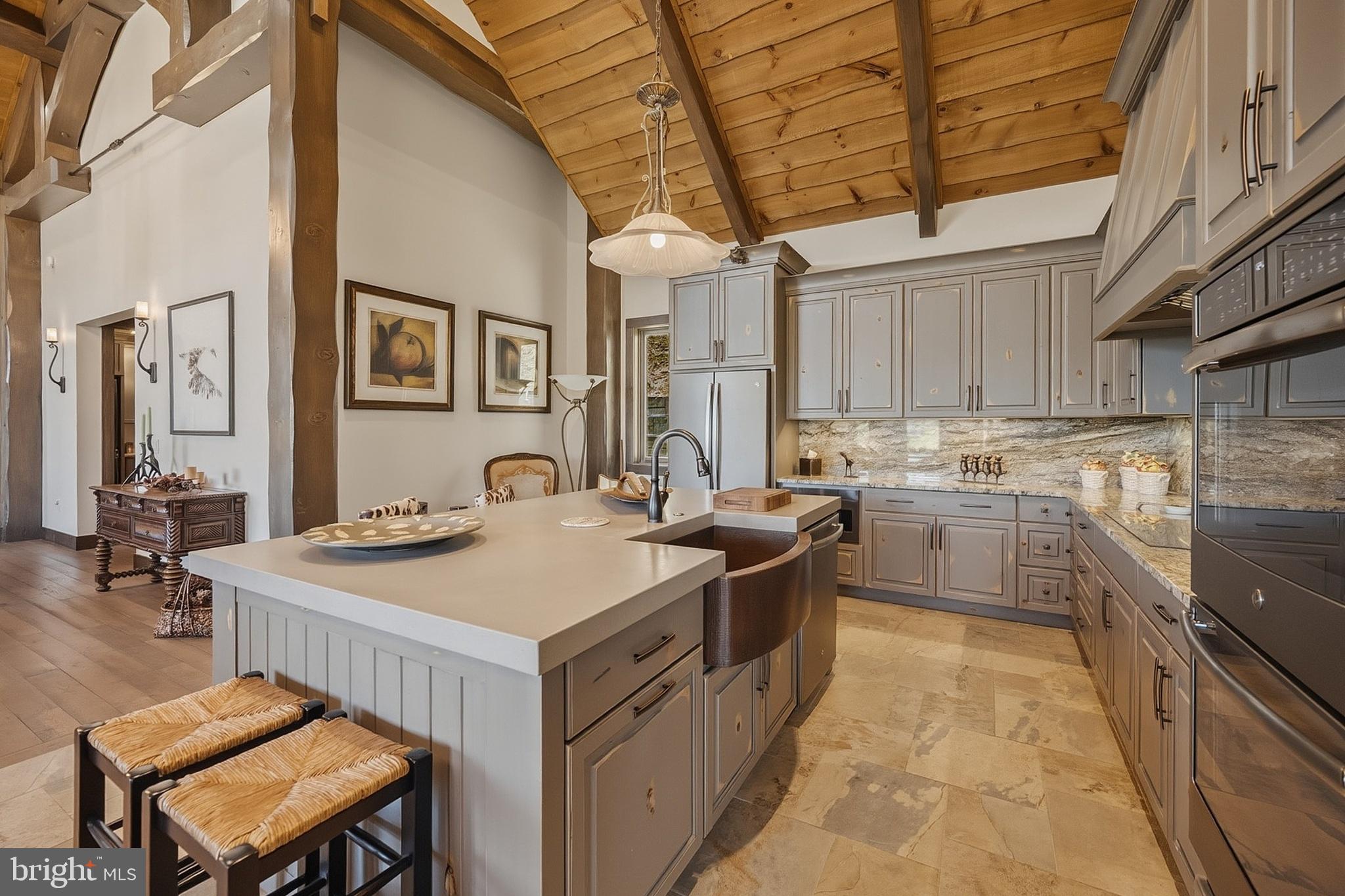 WATERSIDE AT WISP - Residential