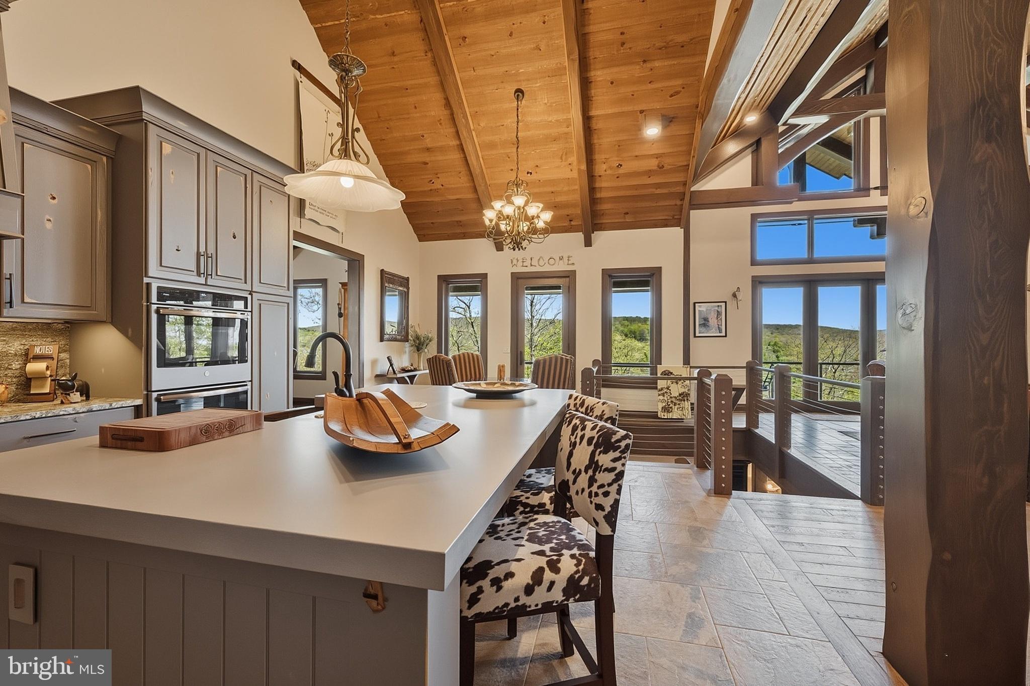 WATERSIDE AT WISP - Residential