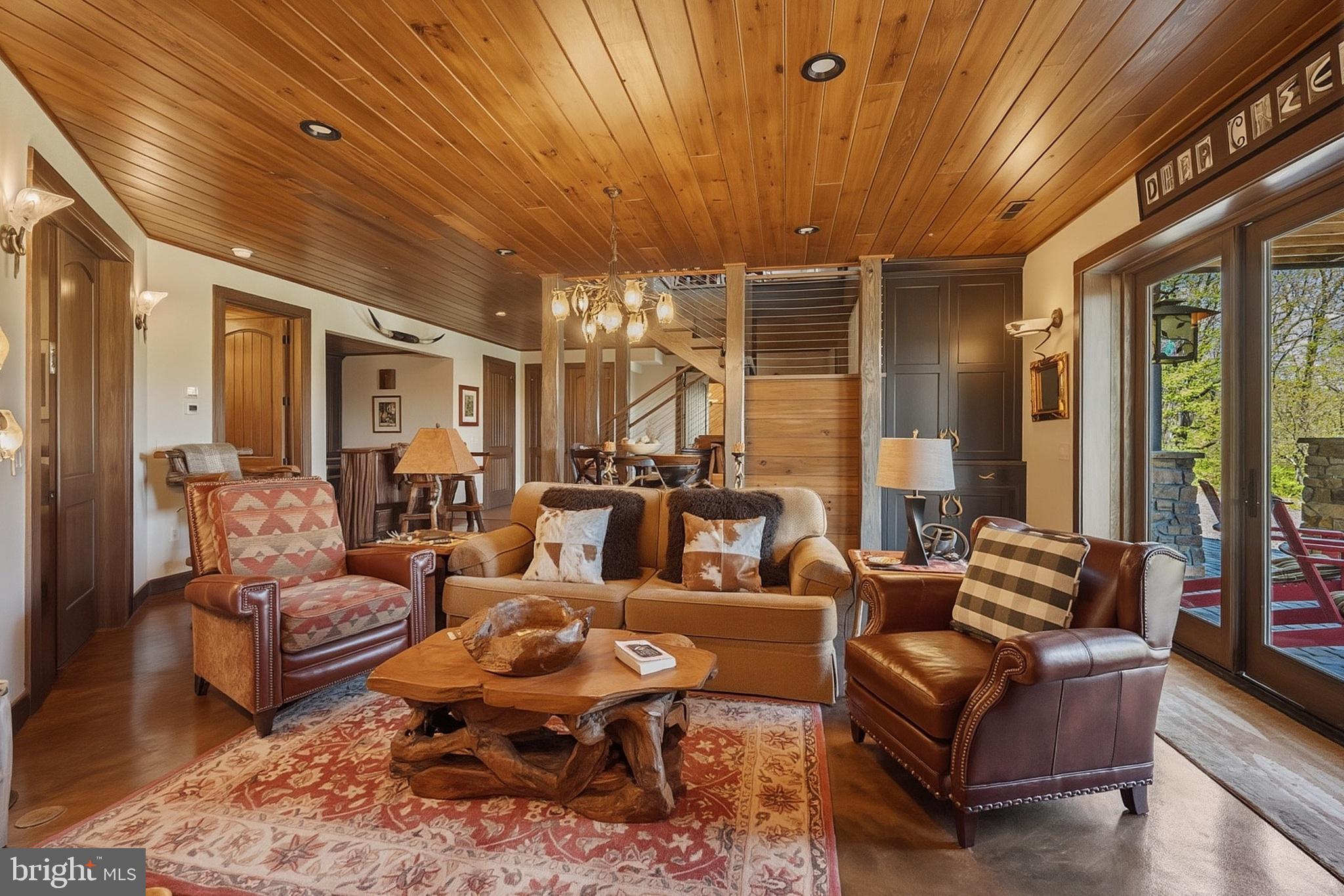 WATERSIDE AT WISP - Residential