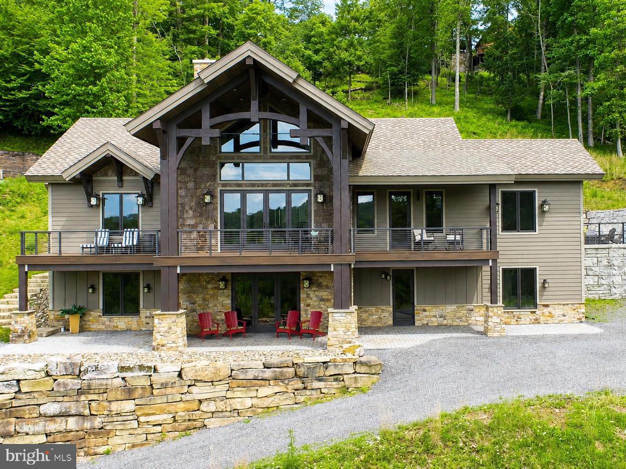 WATERSIDE AT WISP - Residential