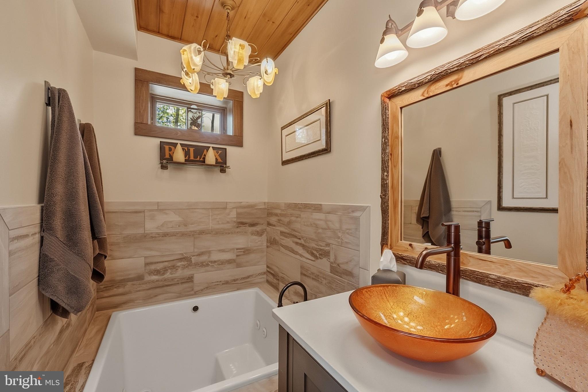 WATERSIDE AT WISP - Residential