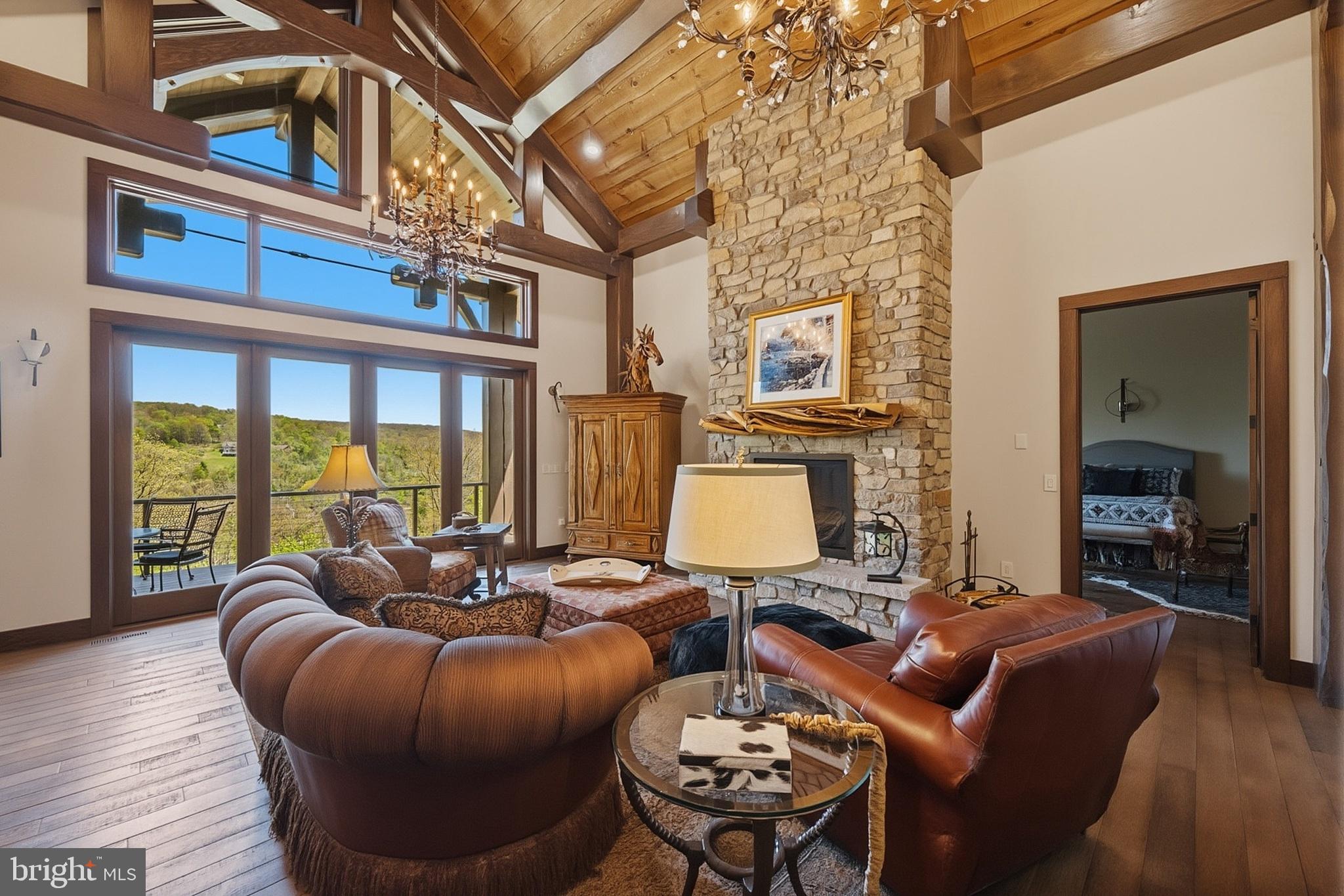 WATERSIDE AT WISP - Residential
