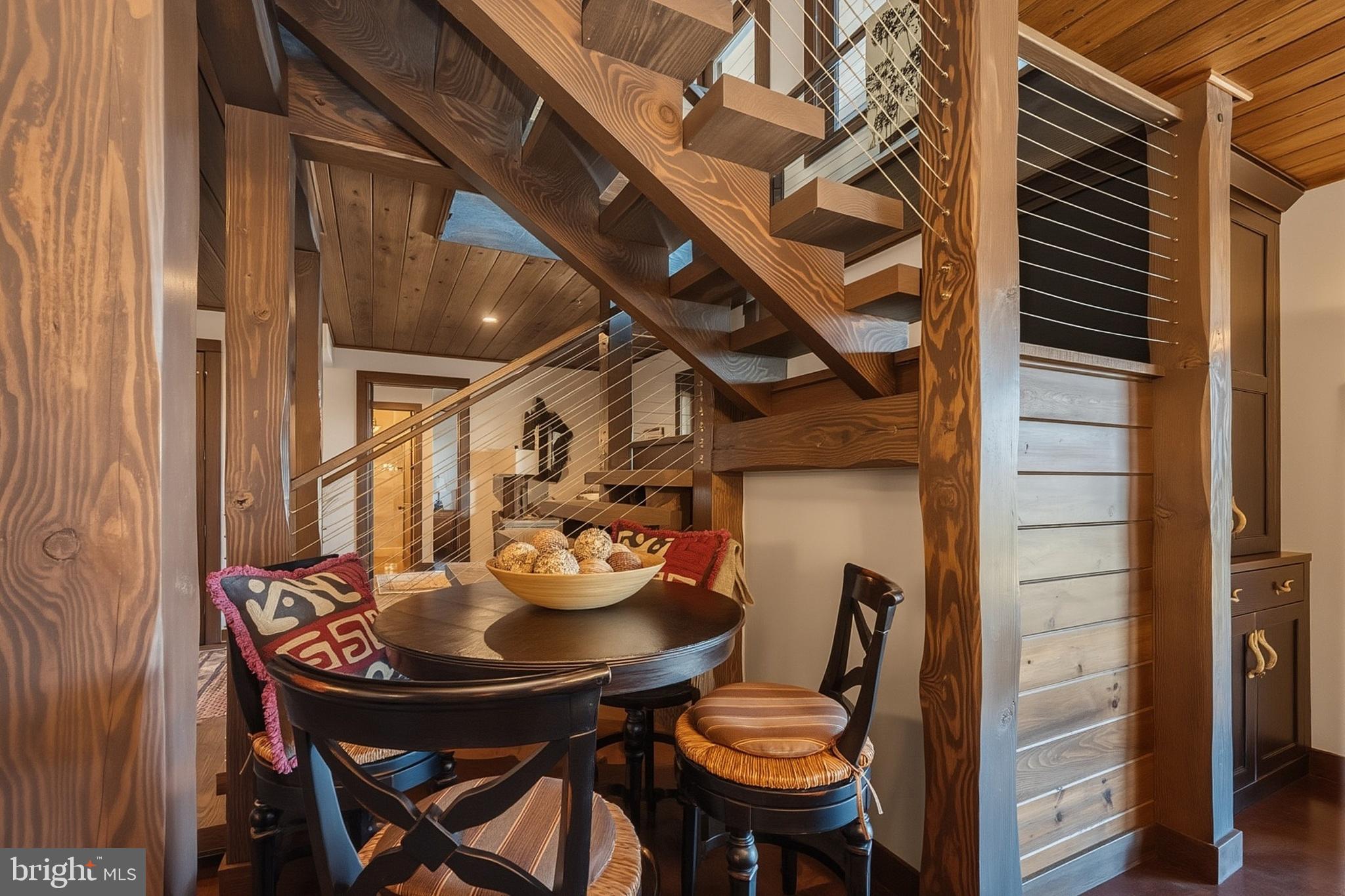 WATERSIDE AT WISP - Residential