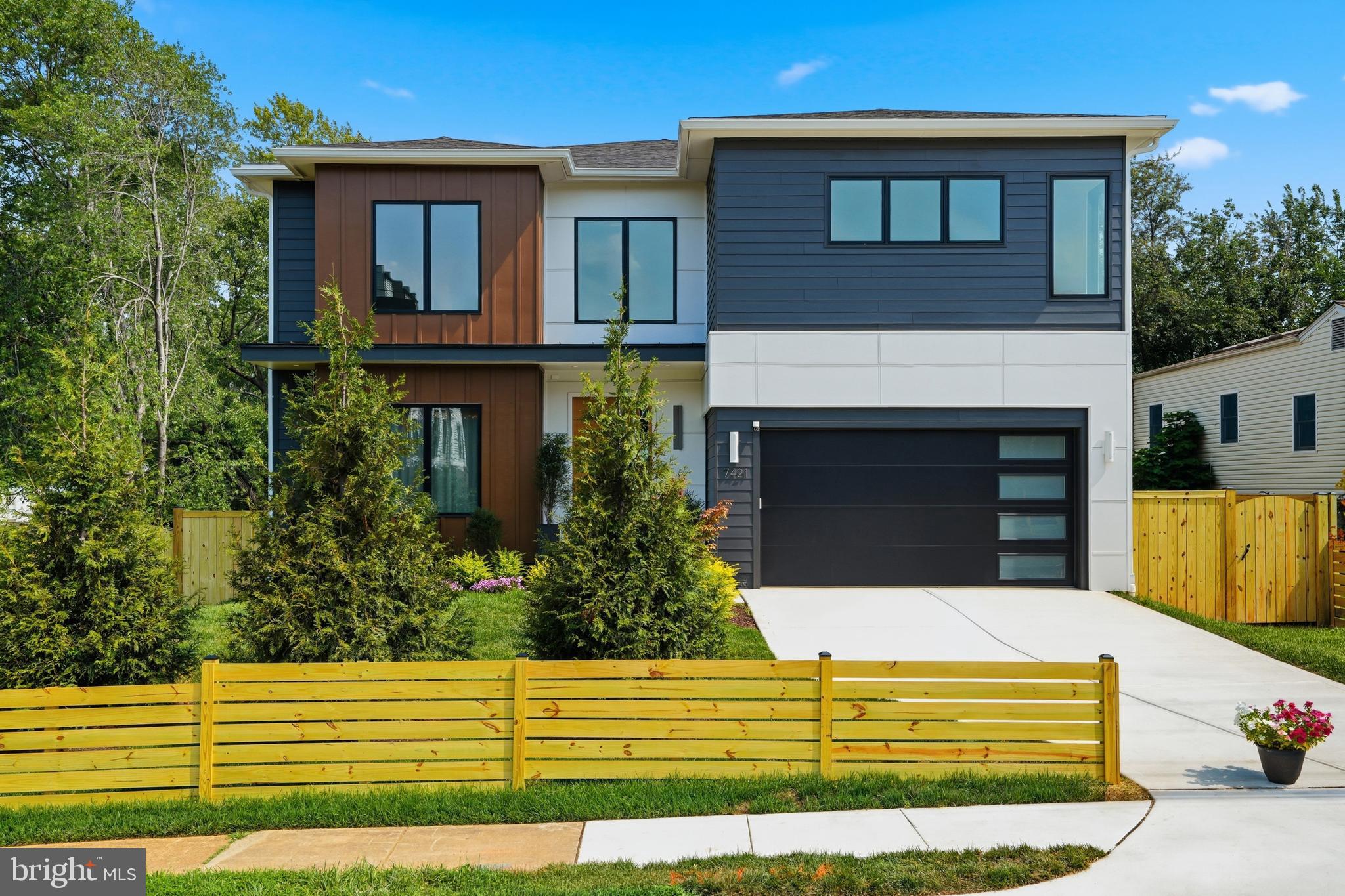 PIMMIT HILLS - Residential