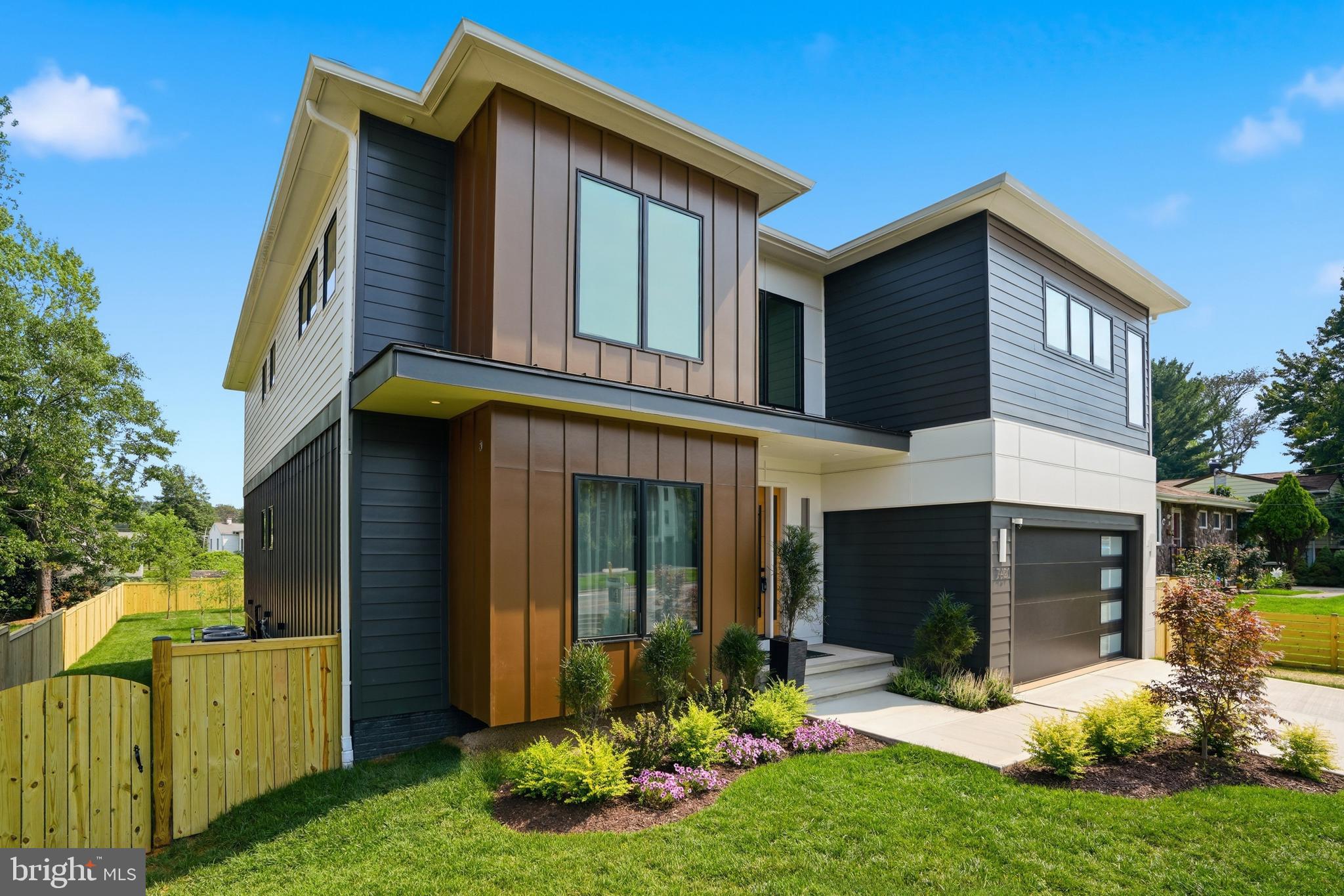 PIMMIT HILLS - Residential