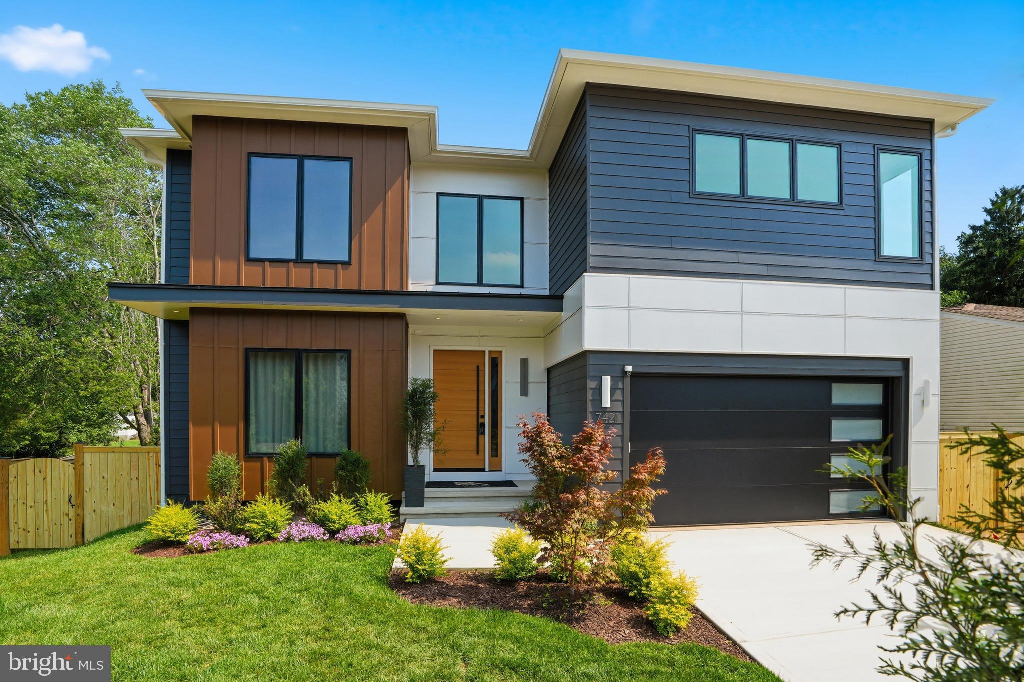 PIMMIT HILLS - Residential