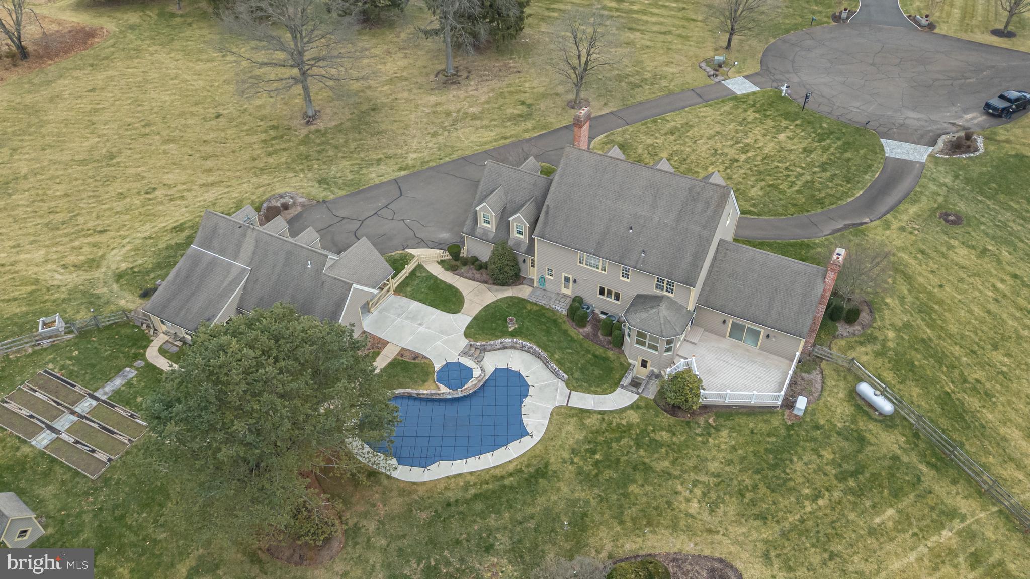 WASHINGTON MDWS - Residential