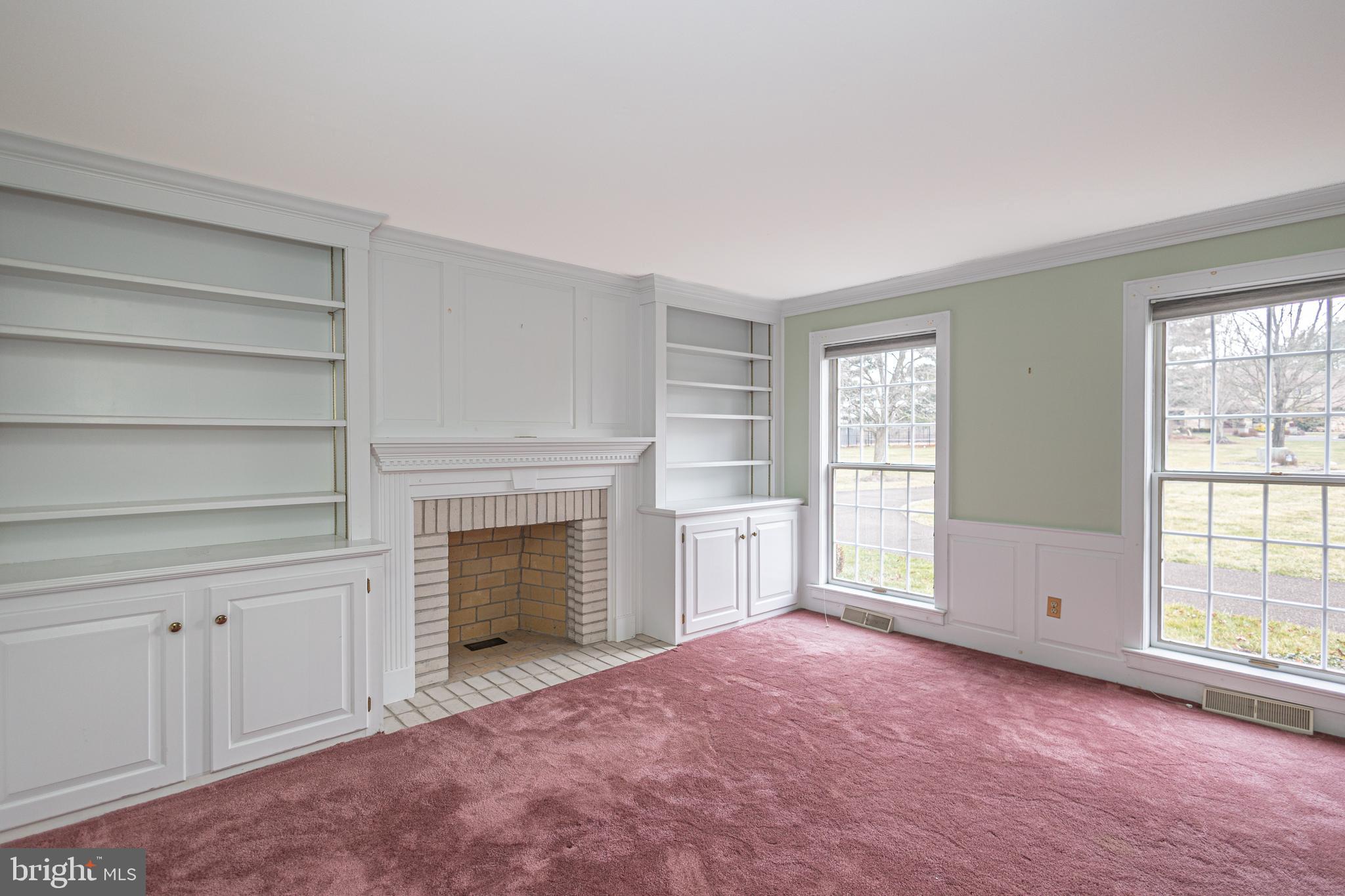 WASHINGTON MDWS - Residential