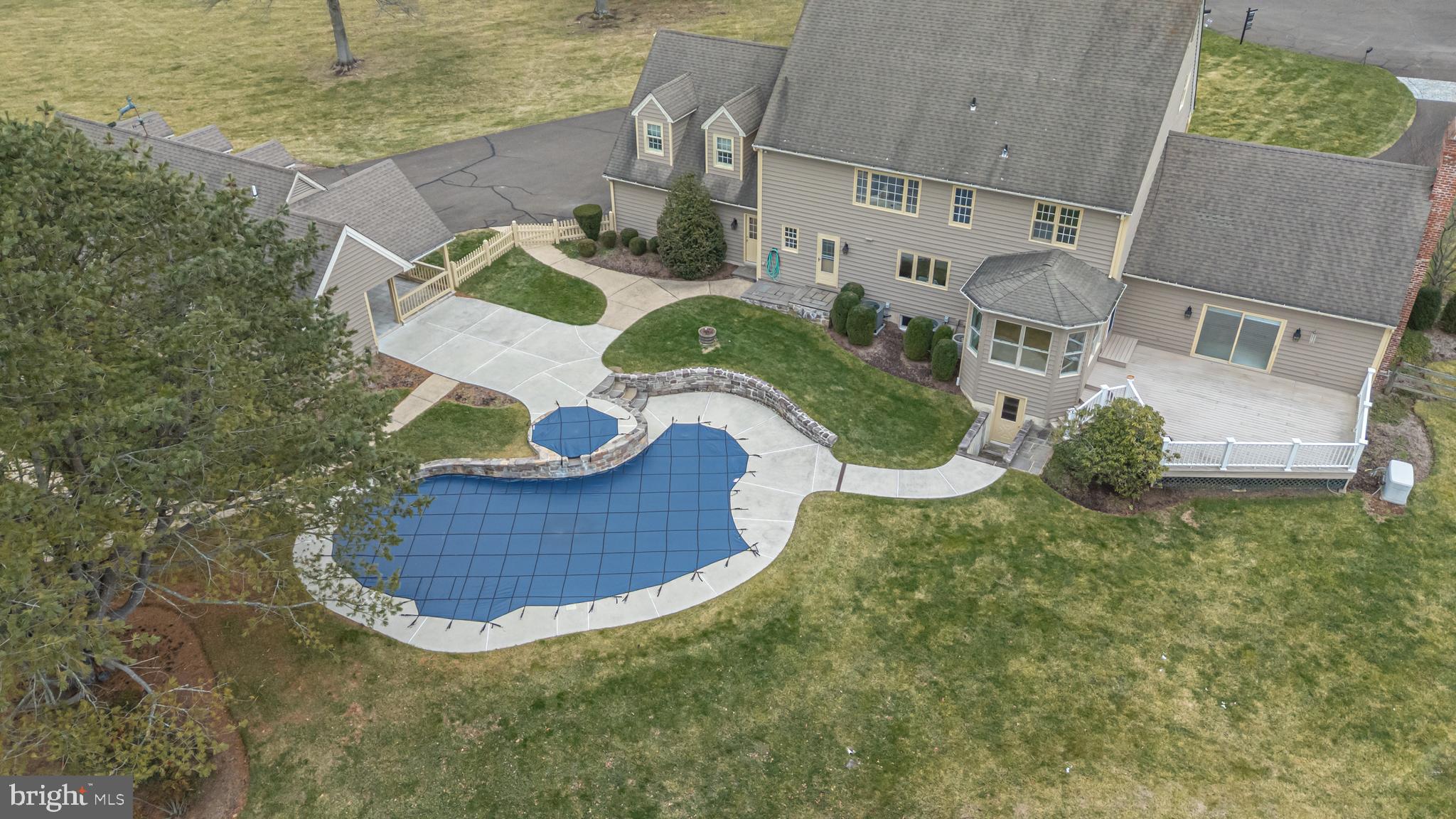 WASHINGTON MDWS - Residential