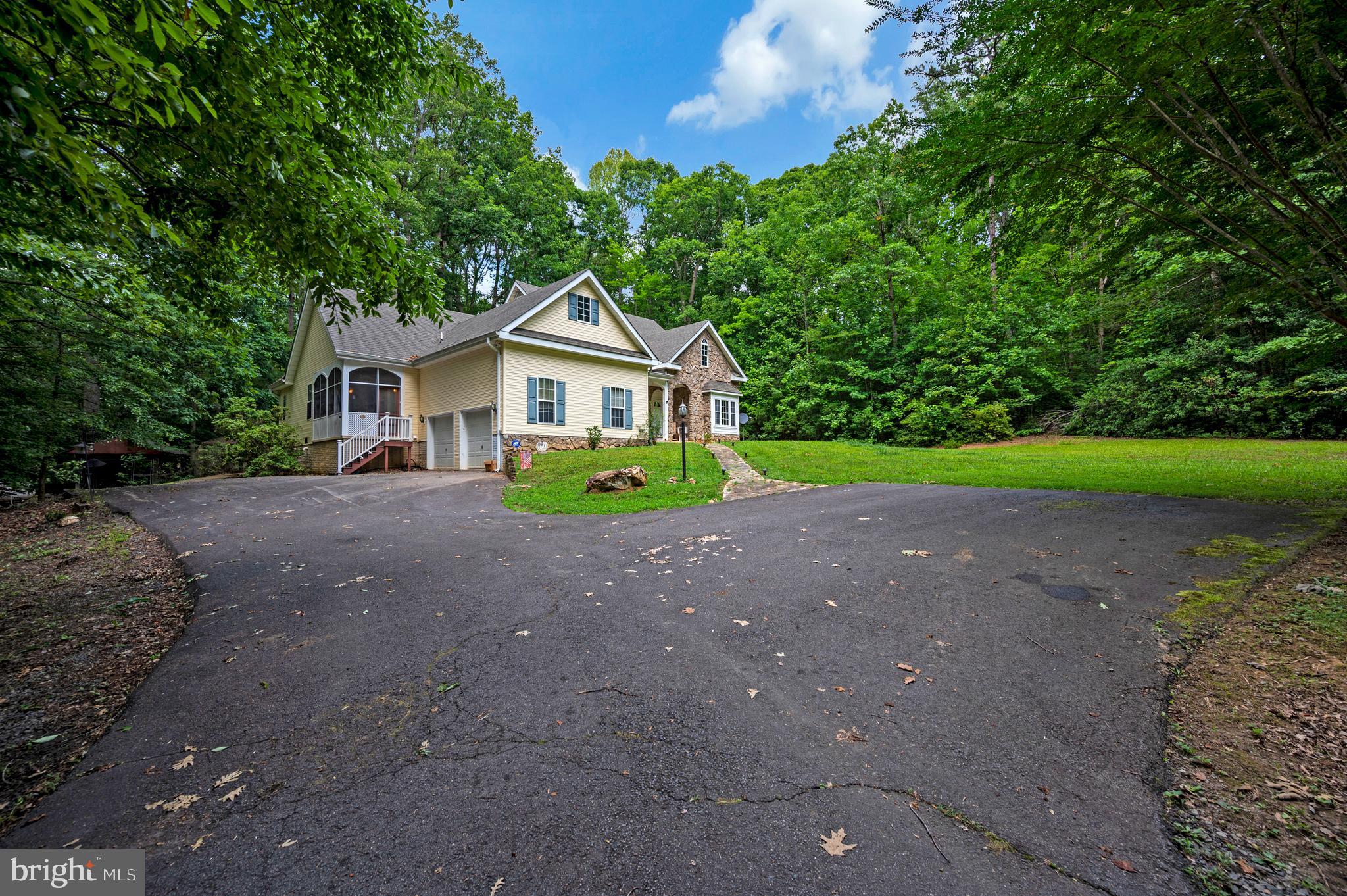 BLAKE FARM - Residential