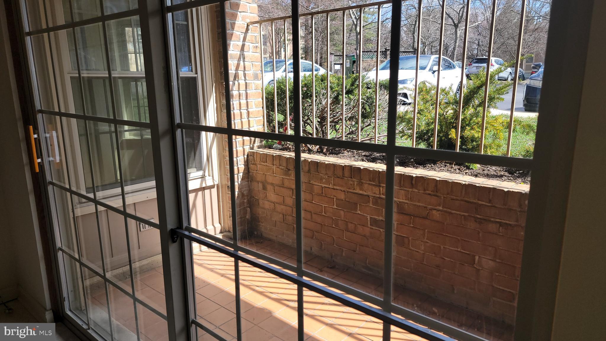 THE POINTE - Residential