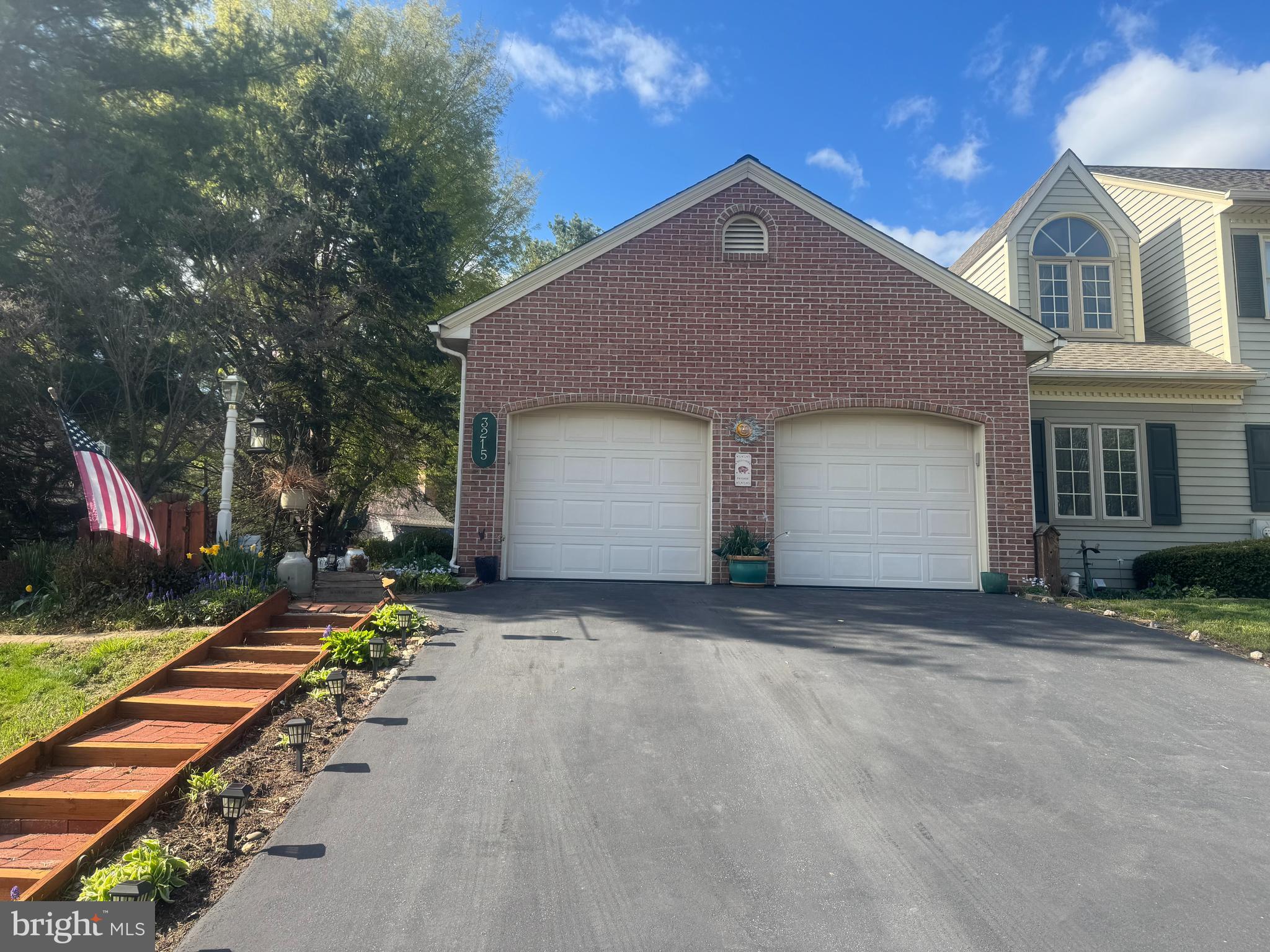 HEMPFIELD GREEN - Residential