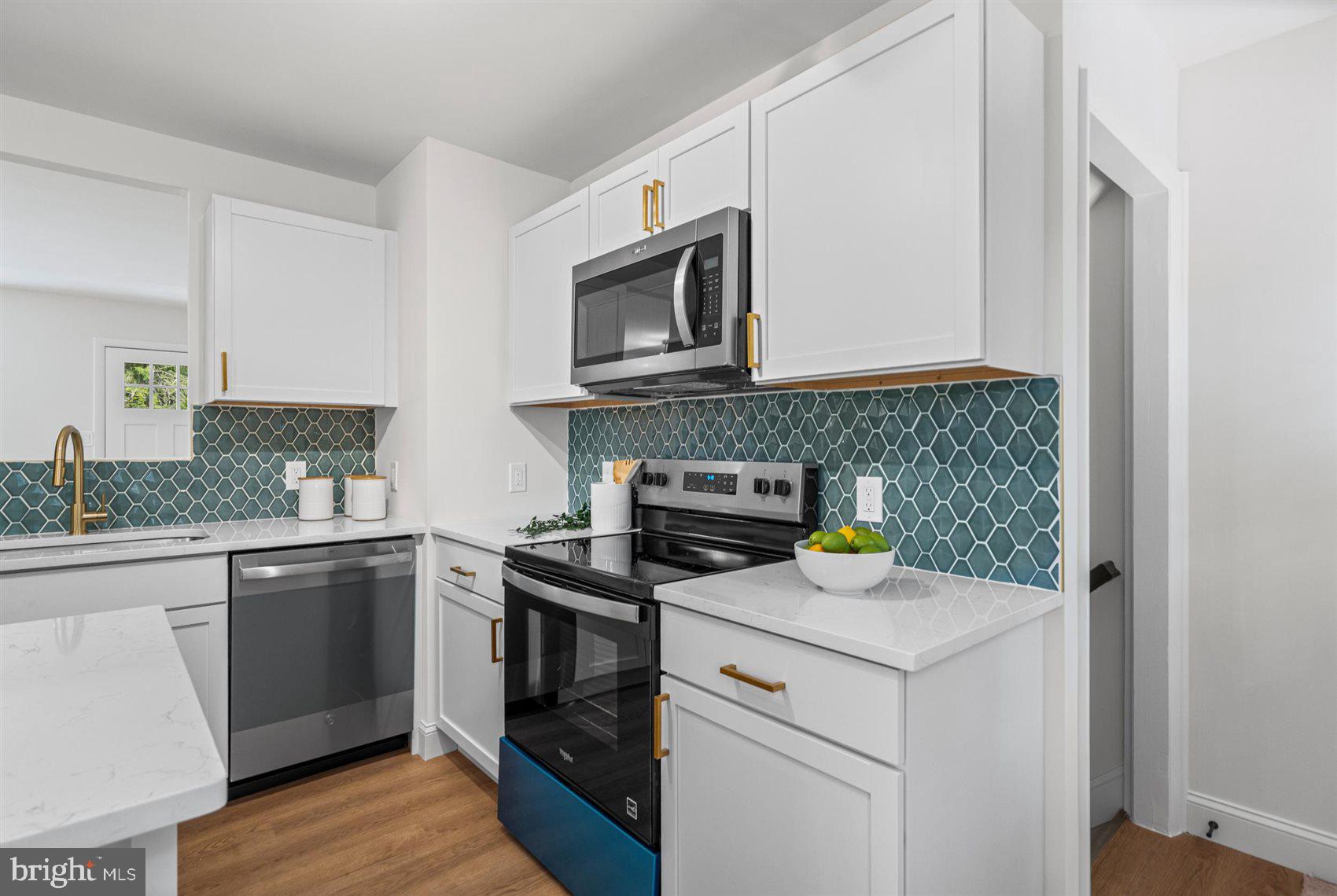 VALLEY VIEW - Residential
