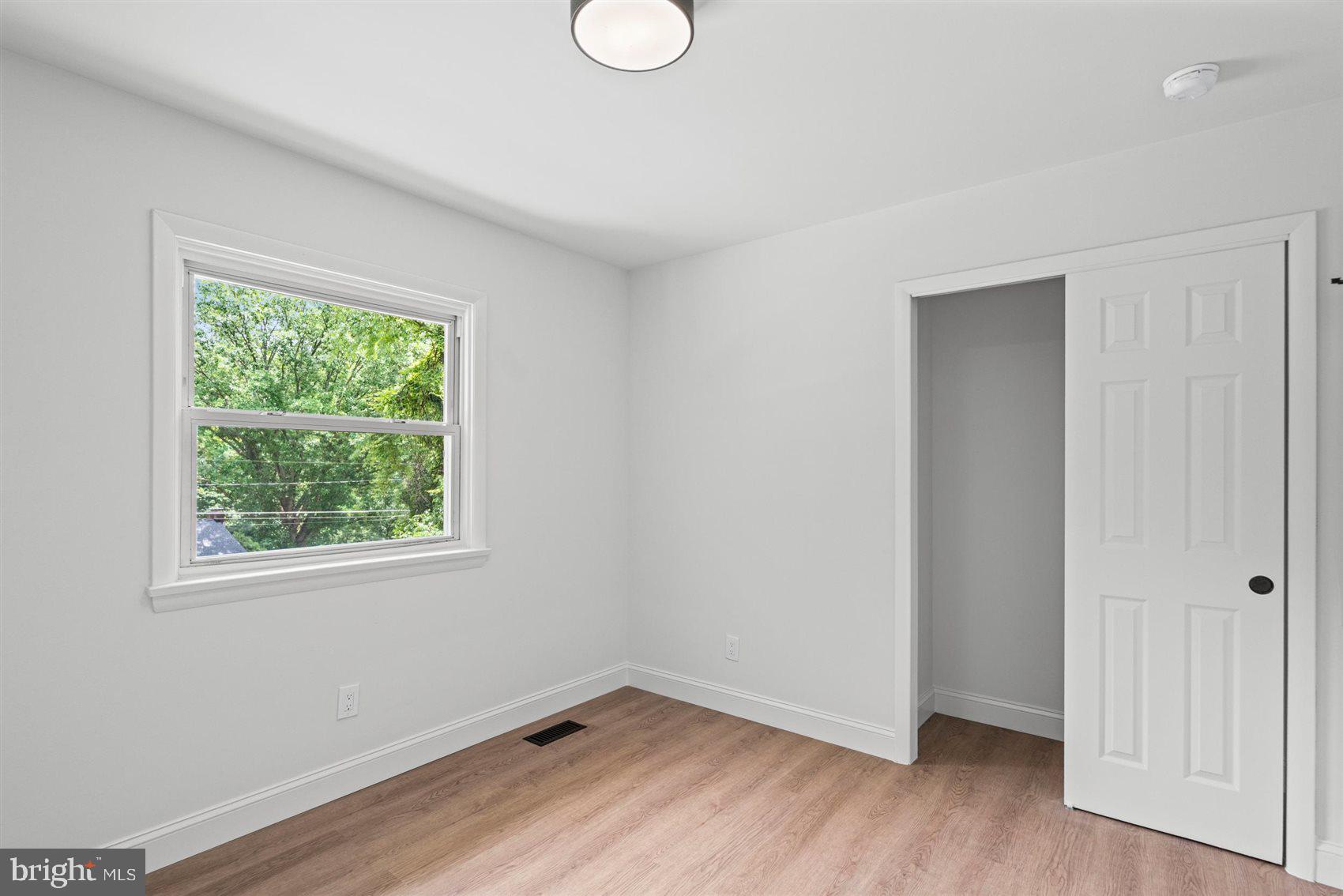 VALLEY VIEW - Residential