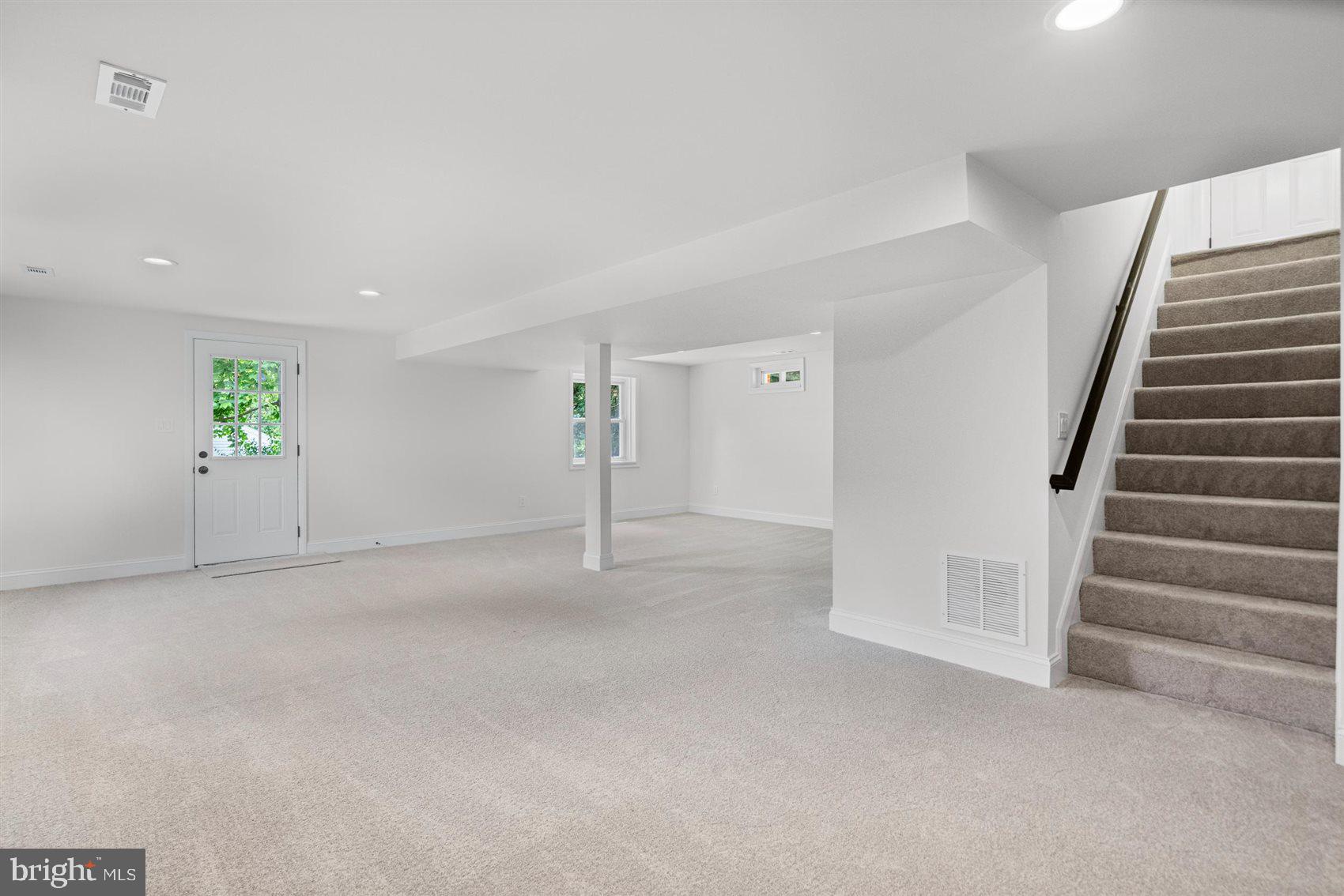 VALLEY VIEW - Residential